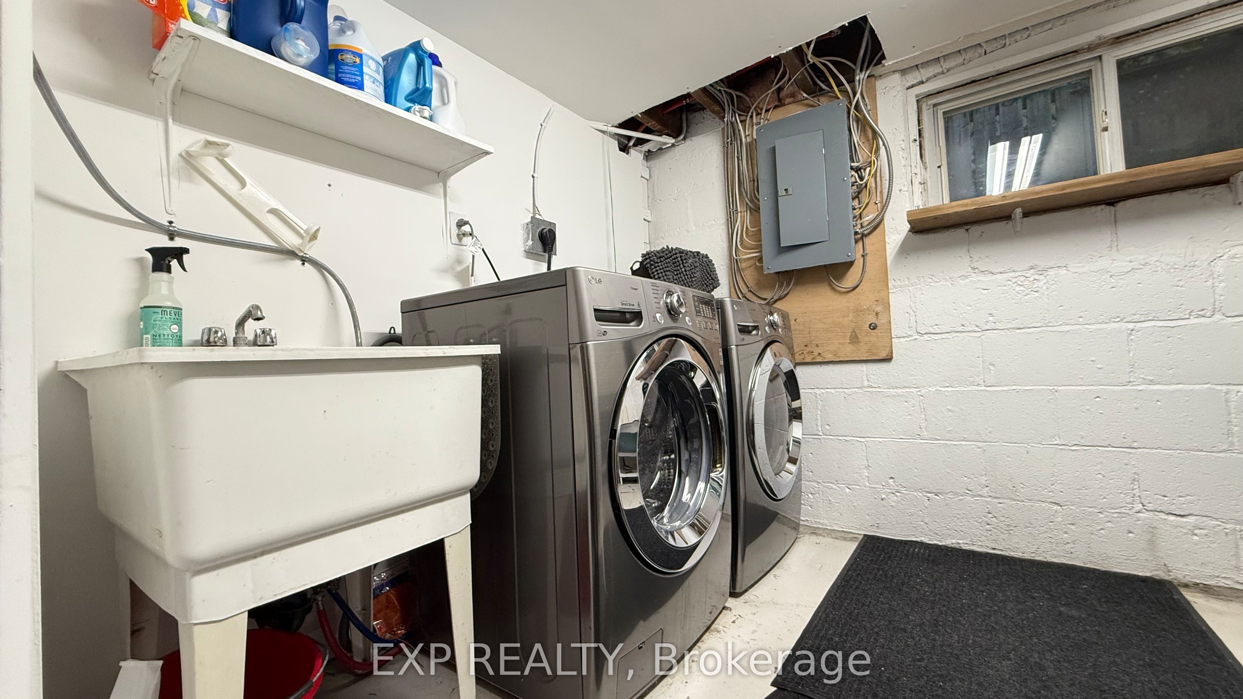 Photo 51 of 215 Sutherland Drive, Toronto, Leaside — HOMEH