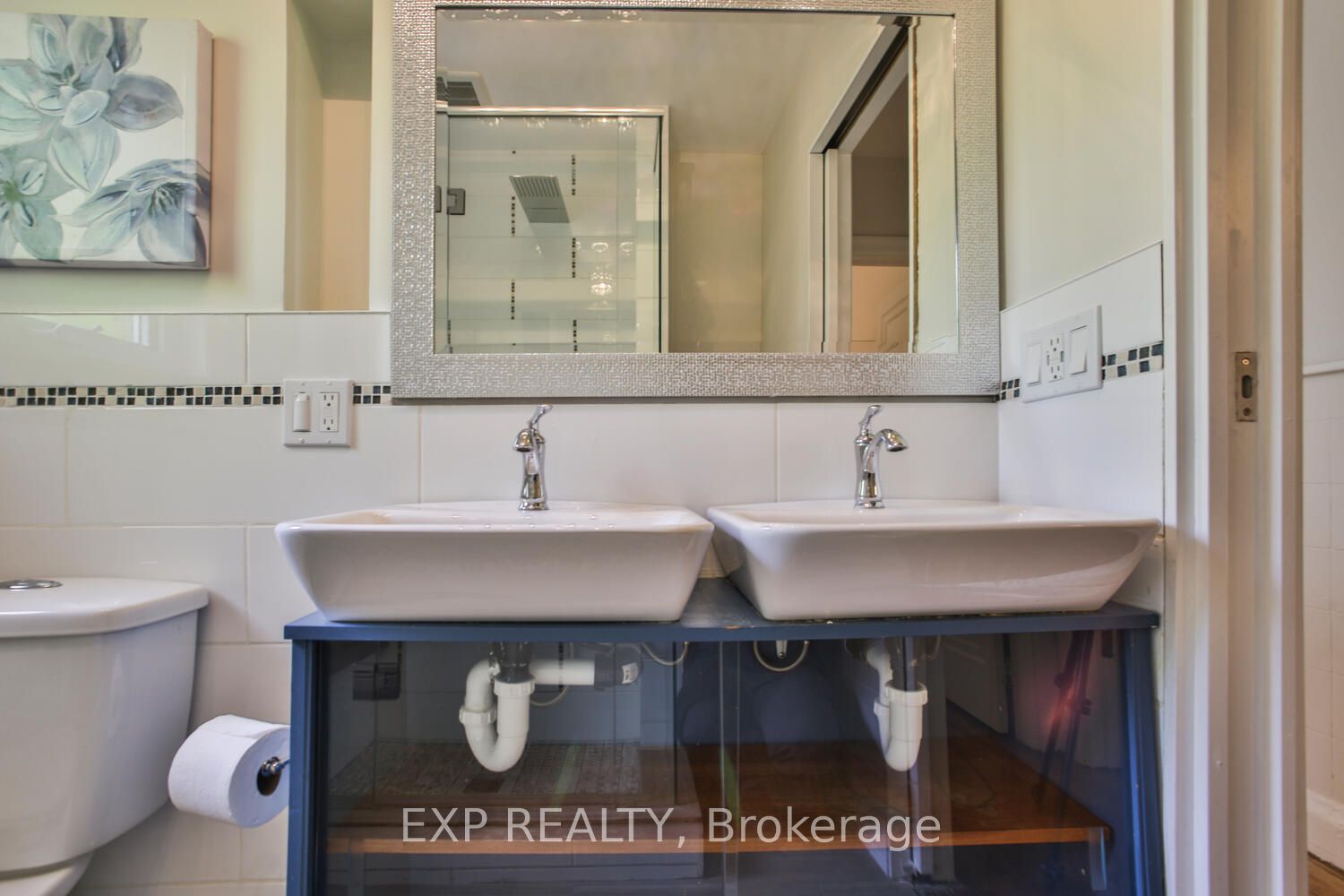 Photo 37 of 215 Sutherland Drive, Toronto, Leaside — HOMEH