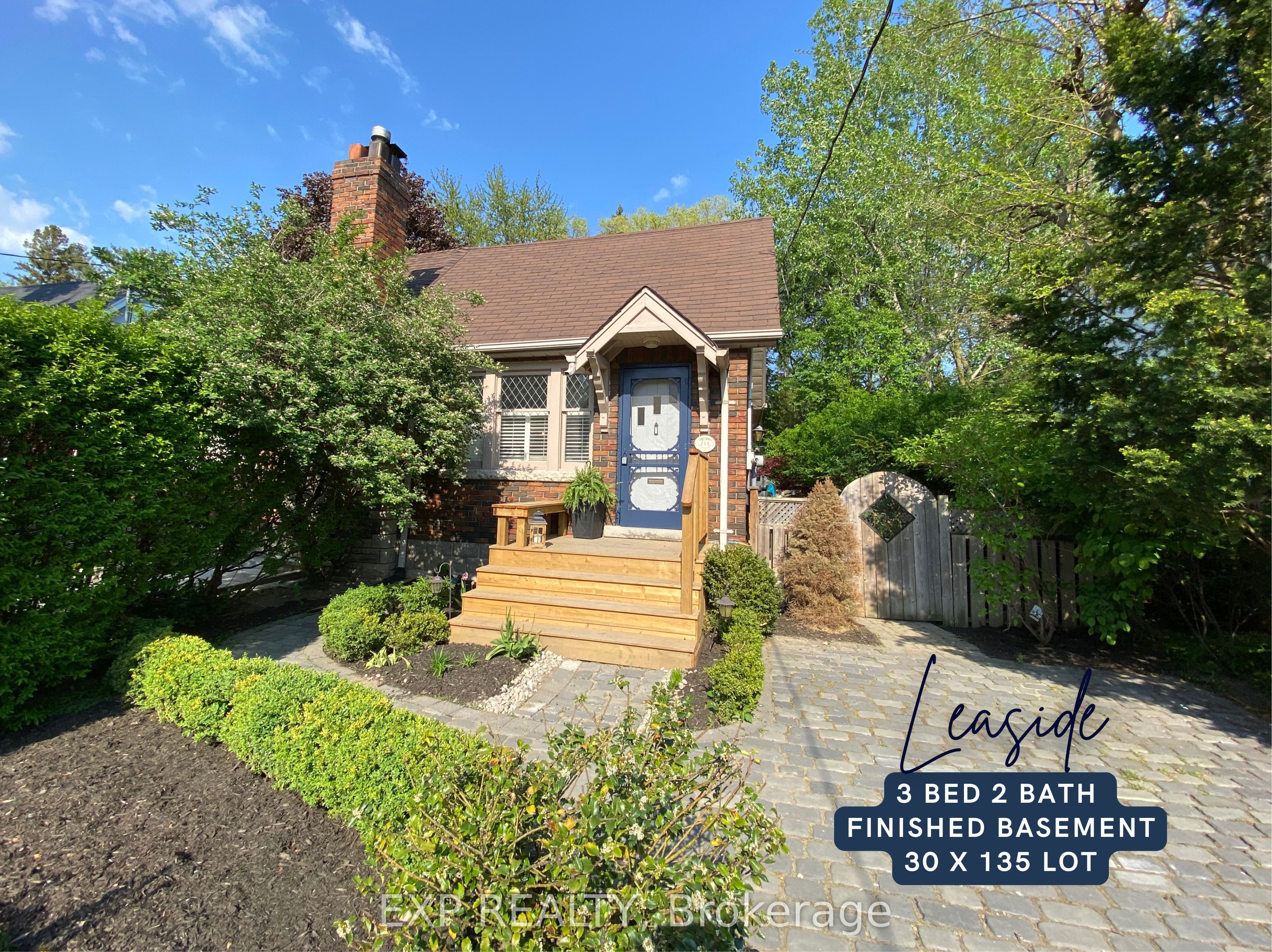 Photo 2 of 215 Sutherland Drive, Toronto, Leaside — HOMEH
