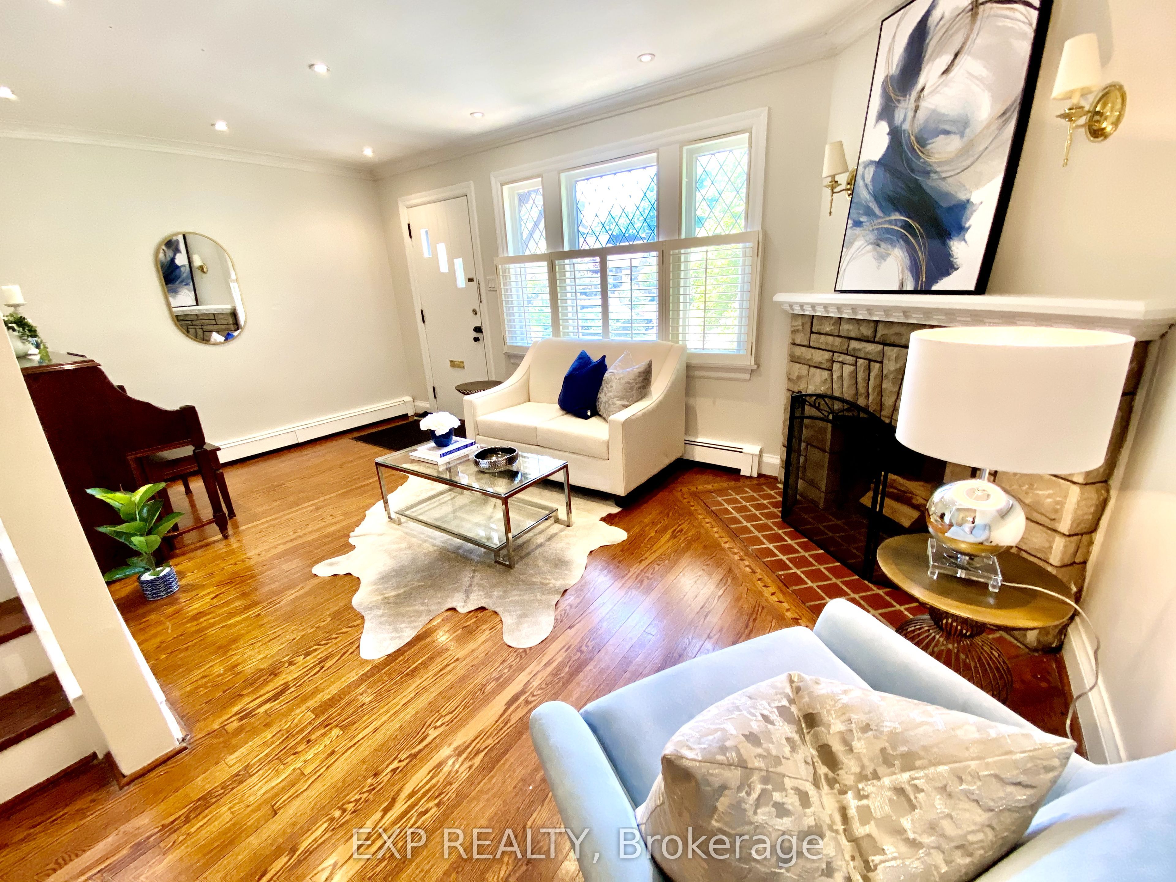 Photo 32 of 215 Sutherland Drive, Toronto, Leaside — HOMEH