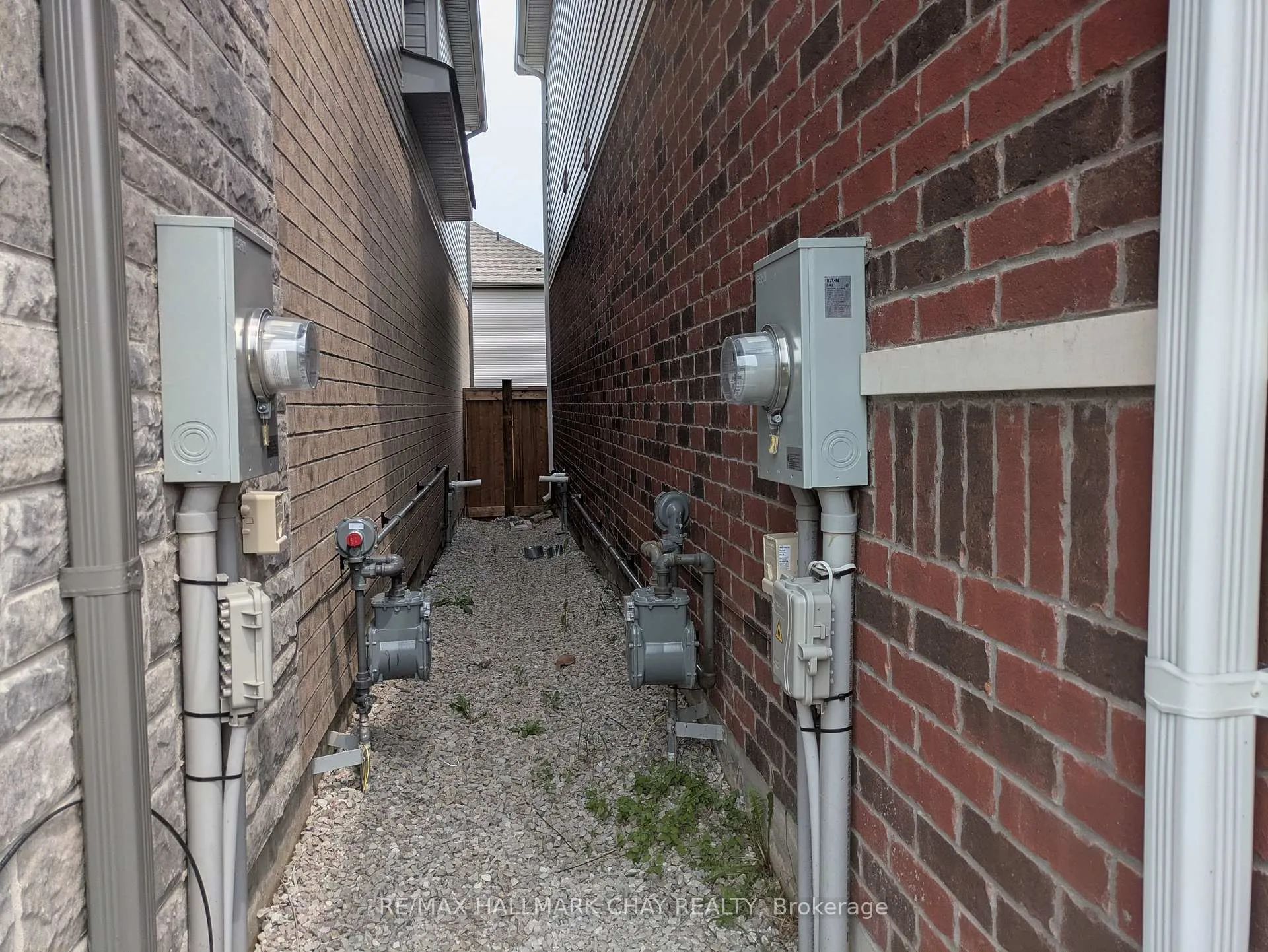 Photo 13 of 18 Valleybrook Road, Barrie, Rural Barrie Southeast — HOMEH