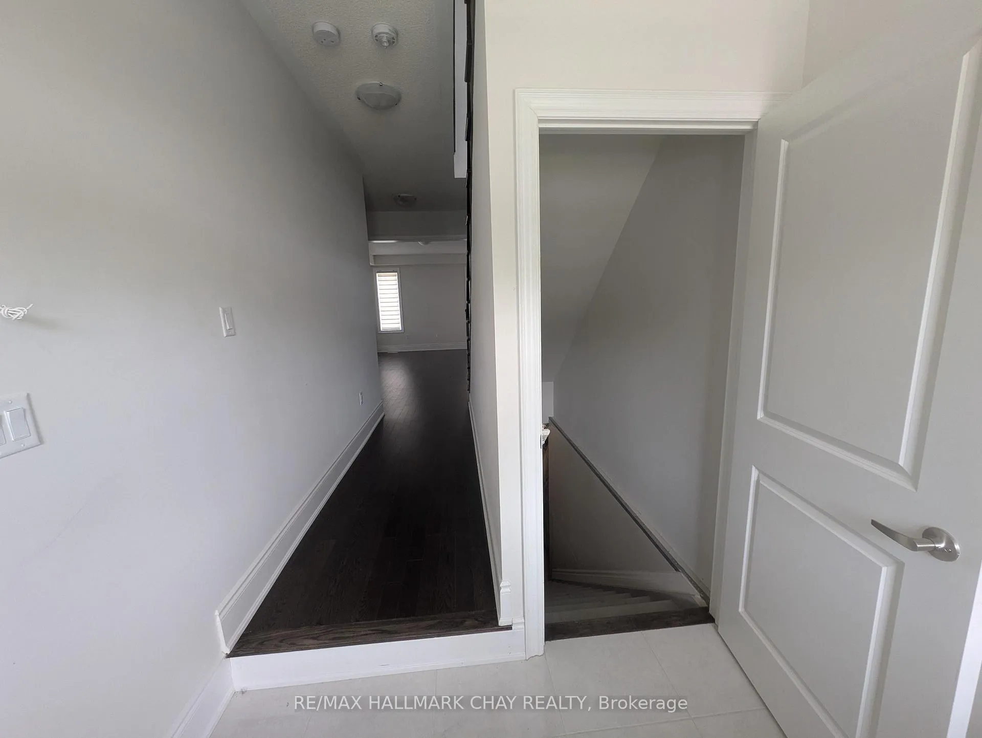 Photo 44 of 18 Valleybrook Road, Barrie, Rural Barrie Southeast — HOMEH