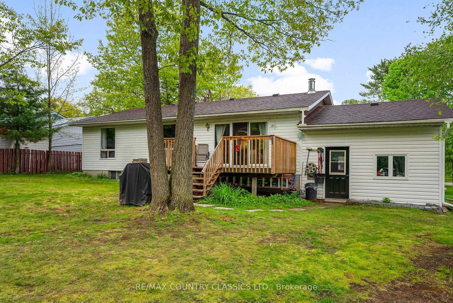 Photo 35 of 351 Chemaushgon Road, Bancroft, Bancroft Ward — HOMEH