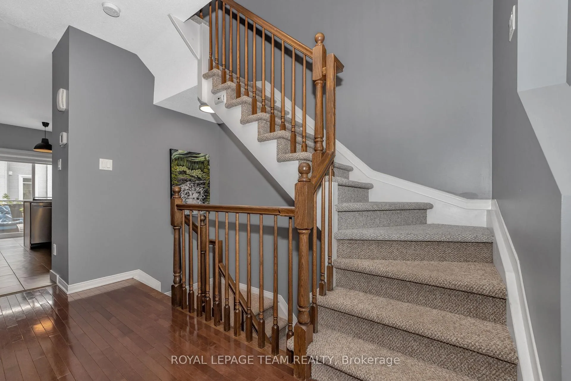 Photo 25 of 69 Songbird Private, Ottawa, Westcliffe Estates — HOMEH