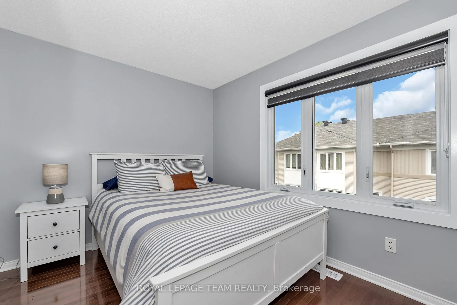 Photo 32 of 69 Songbird Private, Ottawa, Westcliffe Estates — HOMEH