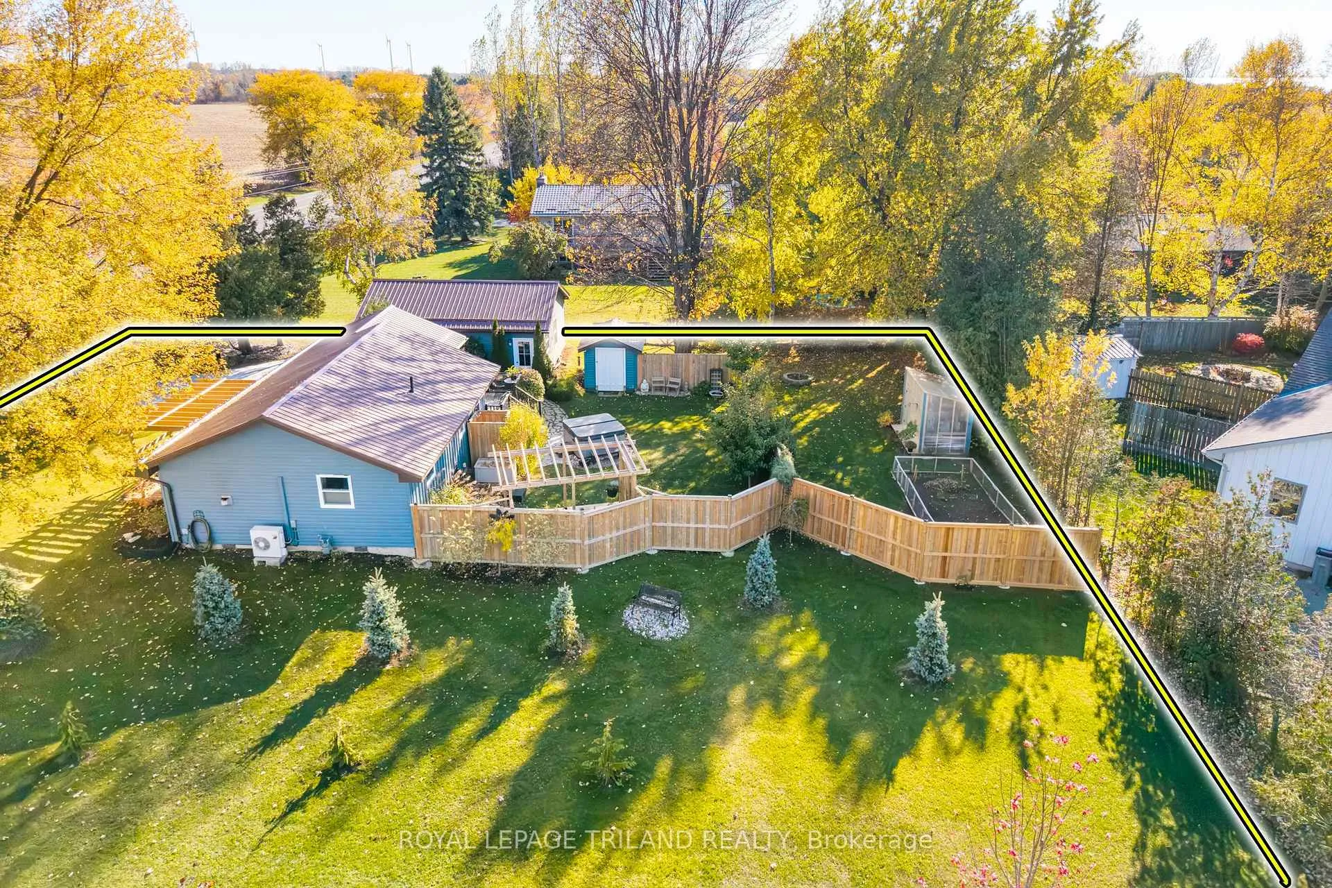 Photo 4 of 72777 Bluewater Highway, Bluewater, Hay — HOMEH