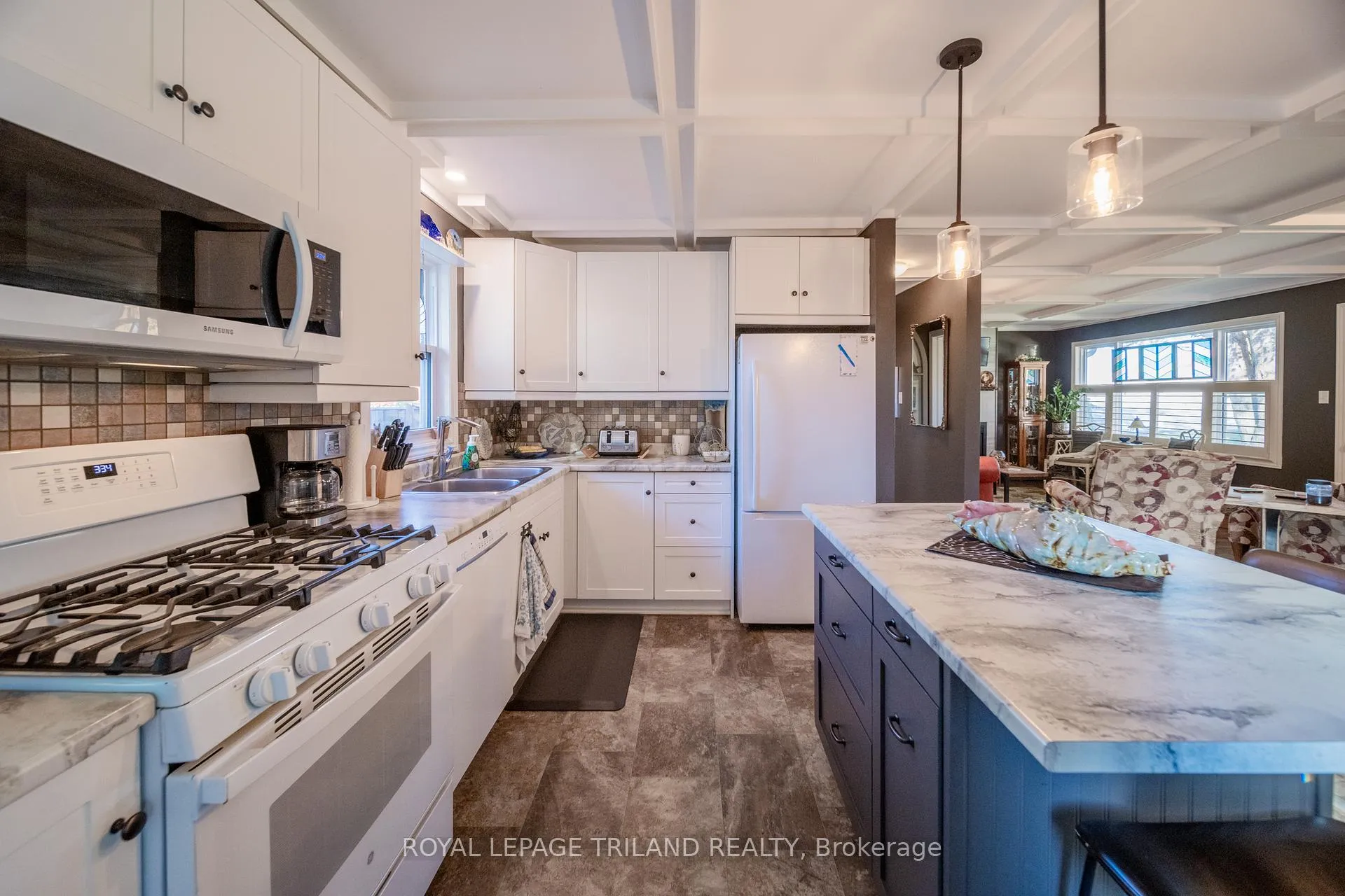 Photo 45 of 72777 Bluewater Highway, Bluewater, Hay — HOMEH