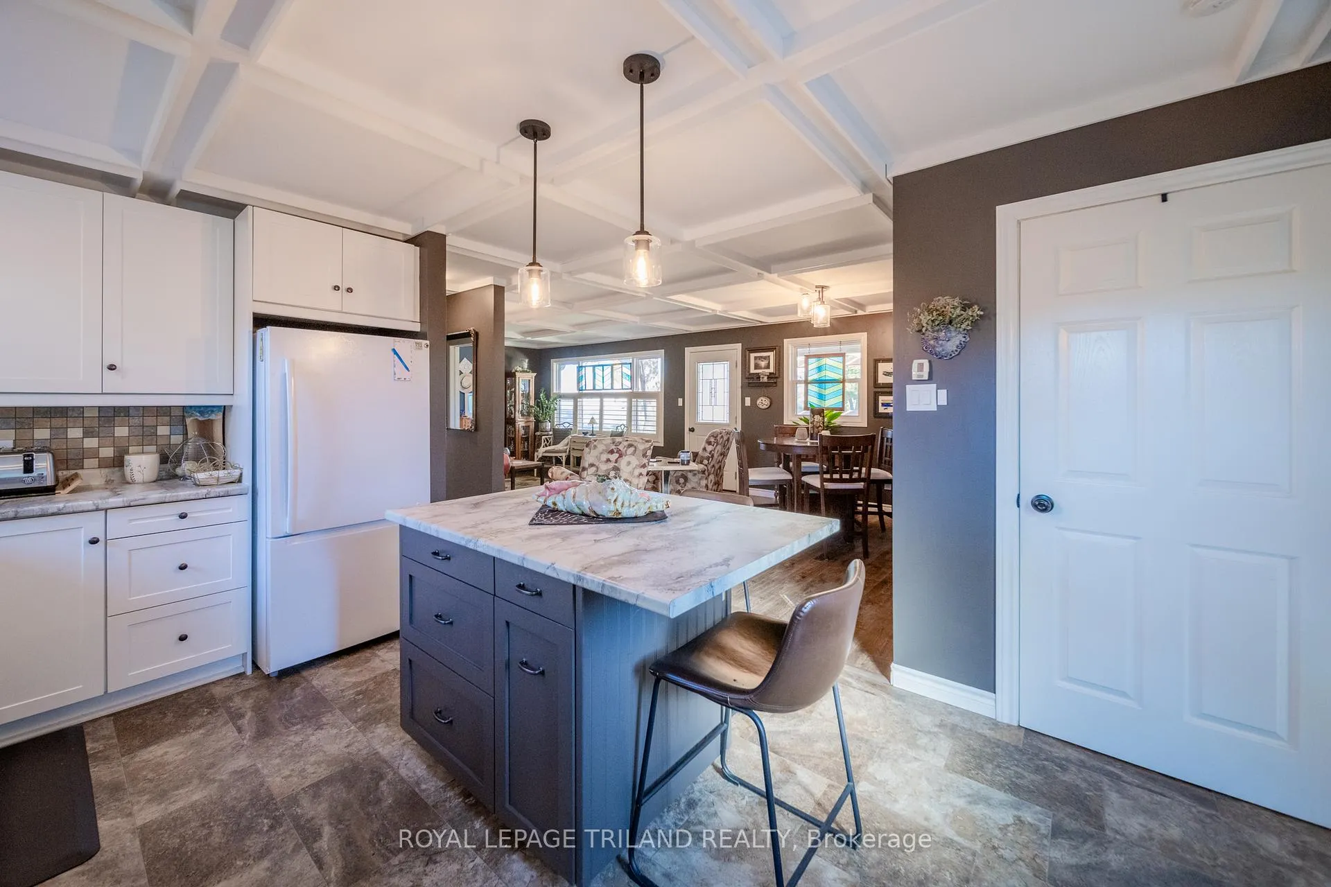 Photo 56 of 72777 Bluewater Highway, Bluewater, Hay — HOMEH