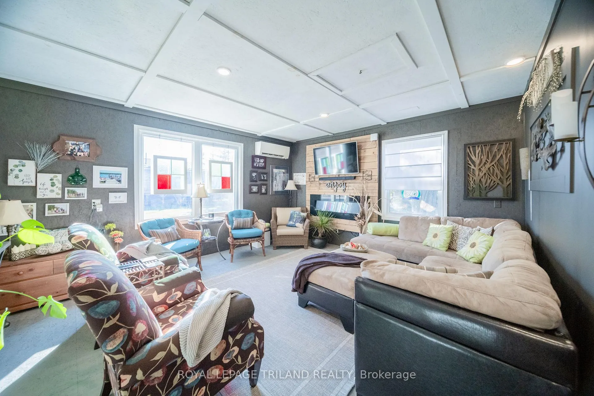 Photo 90 of 72777 Bluewater Highway, Bluewater, Hay — HOMEH
