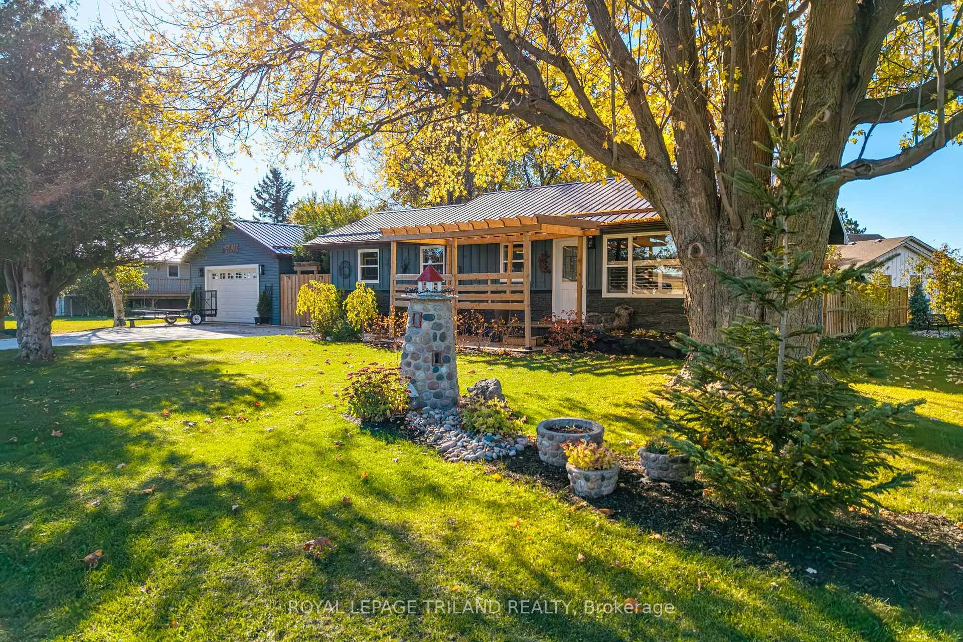 Photo 119 of 72777 Bluewater Highway, Bluewater, Hay — HOMEH