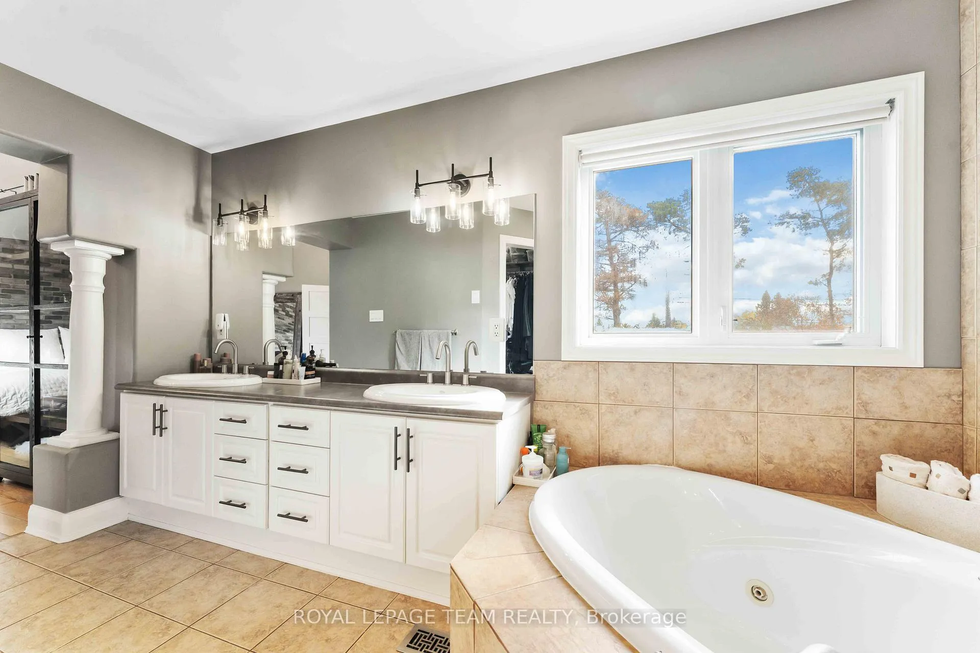 Photo 133 of 1466 Rhea Place, Ottawa, Cedardale — HOMEH