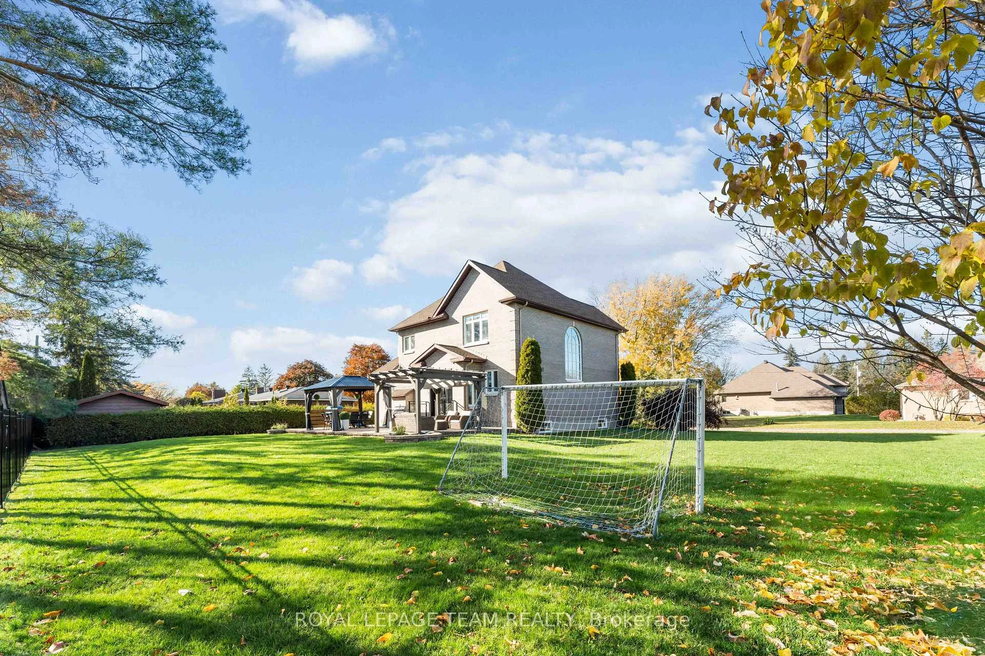Photo 204 of 1466 Rhea Place, Ottawa, Cedardale — HOMEH