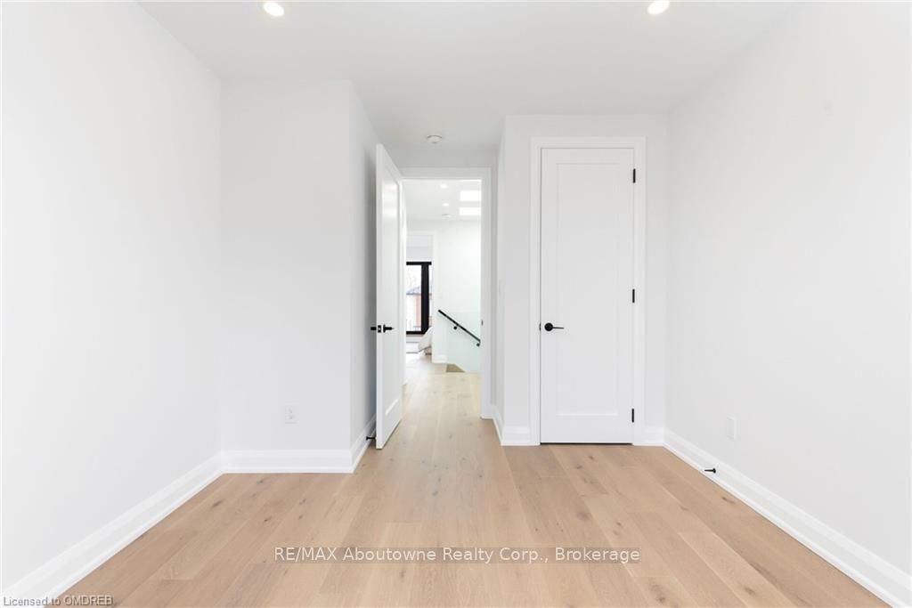Photo 86 of 103 Tenth Street, Etobicoke, New Toronto — HOMEH