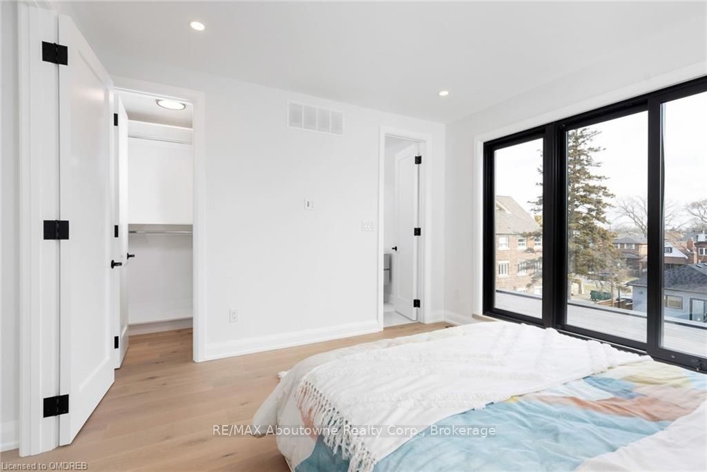 Photo 82 of 103 Tenth Street, Etobicoke, New Toronto — HOMEH