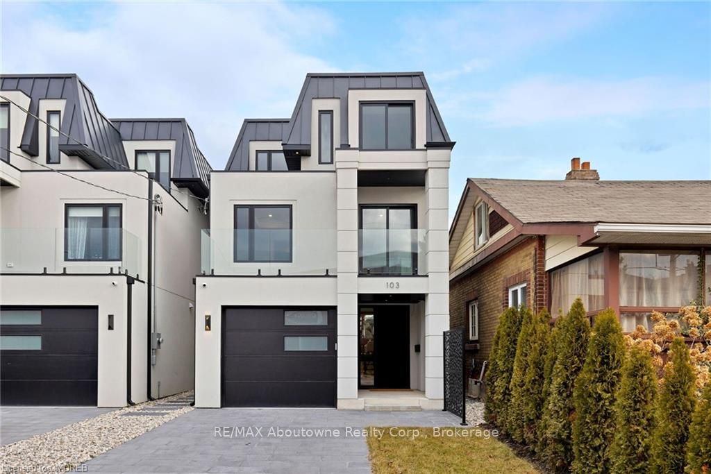 Photo 57 of 103 Tenth Street, Etobicoke, New Toronto — HOMEH