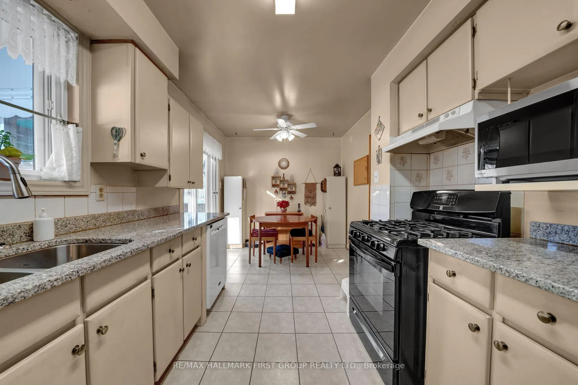 Photo 76 of 101 Dreyer Drive, Ajax, South East — HOMEH