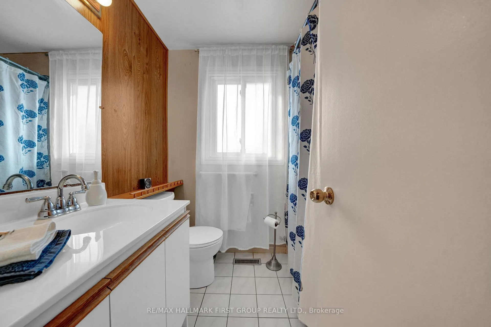 Photo 110 of 101 Dreyer Drive, Ajax, South East — HOMEH