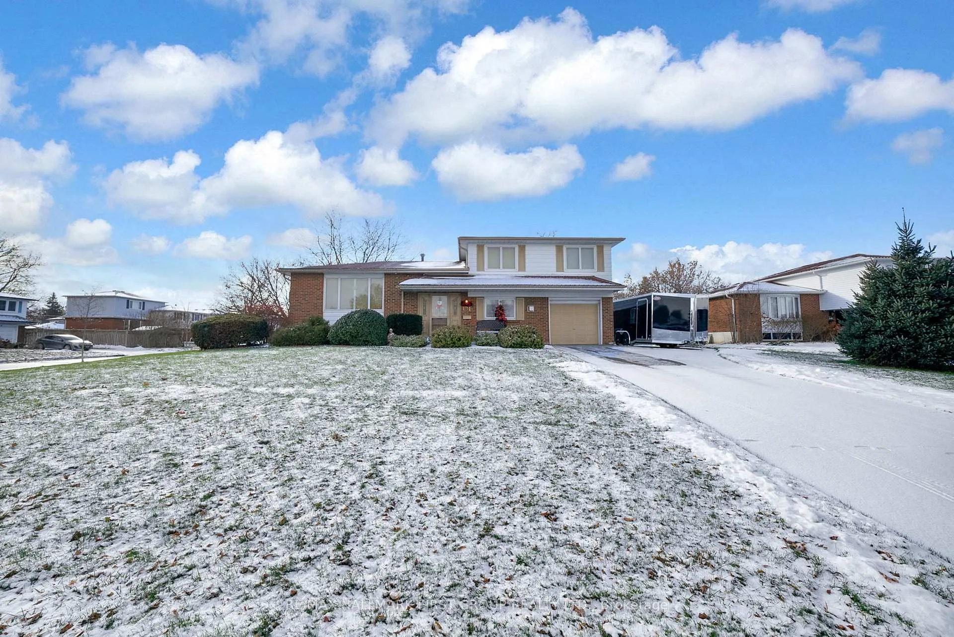 Photo 142 of 101 Dreyer Drive, Ajax, South East — HOMEH