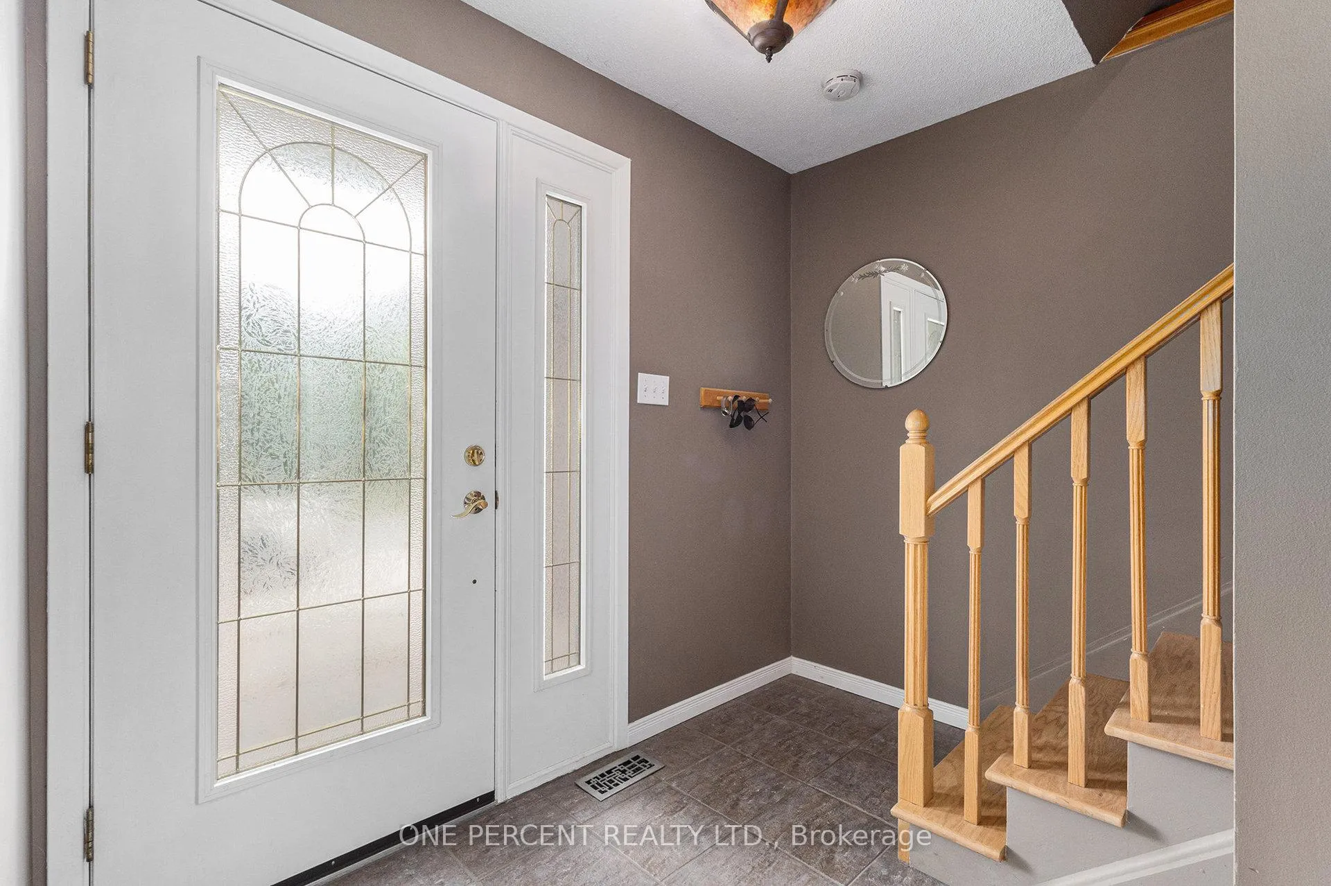 Photo 9 of 2563 Egan Road, Ottawa, Mooneys Bay/Riverside Park — HOMEH