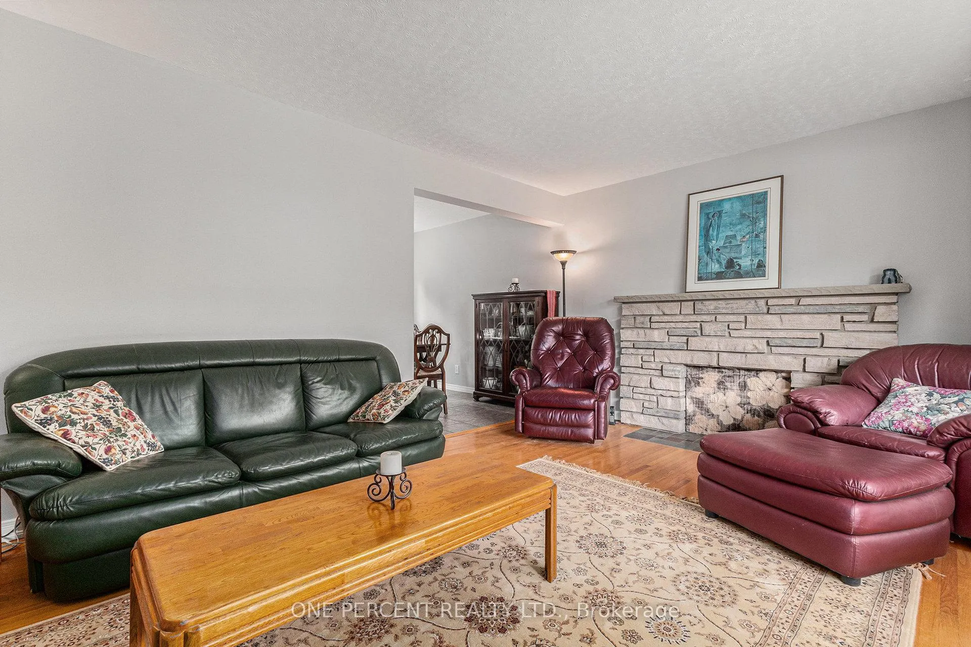 Photo 23 of 2563 Egan Road, Ottawa, Mooneys Bay/Riverside Park — HOMEH
