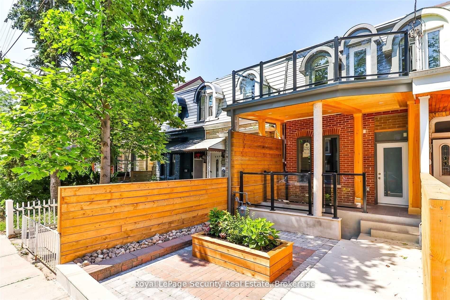 Photo 2 of Unit Lower, 136 Markham Street, Toronto, Trinity-Bellwoods — HOMEH