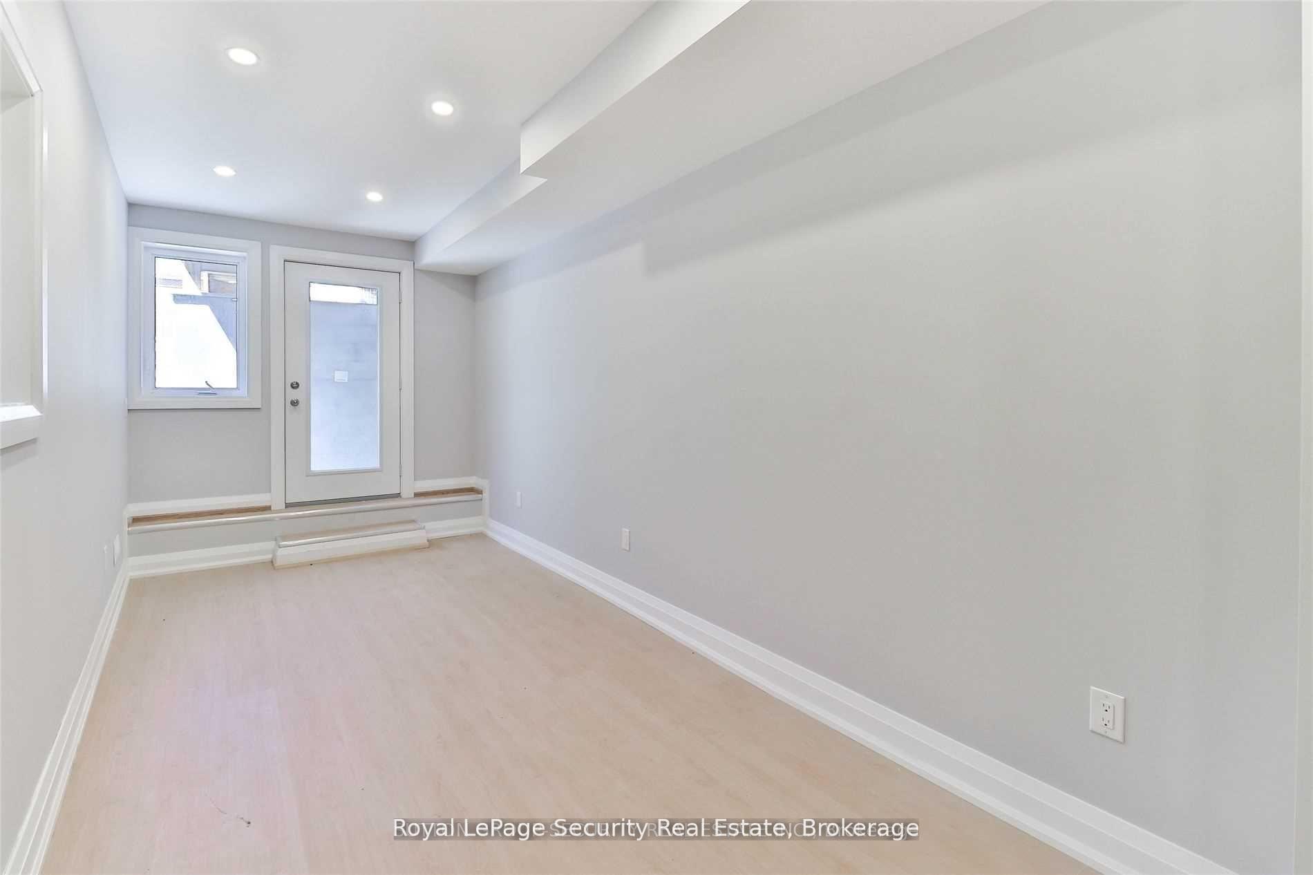 Photo 11 of Unit Lower, 136 Markham Street, Toronto, Trinity-Bellwoods — HOMEH