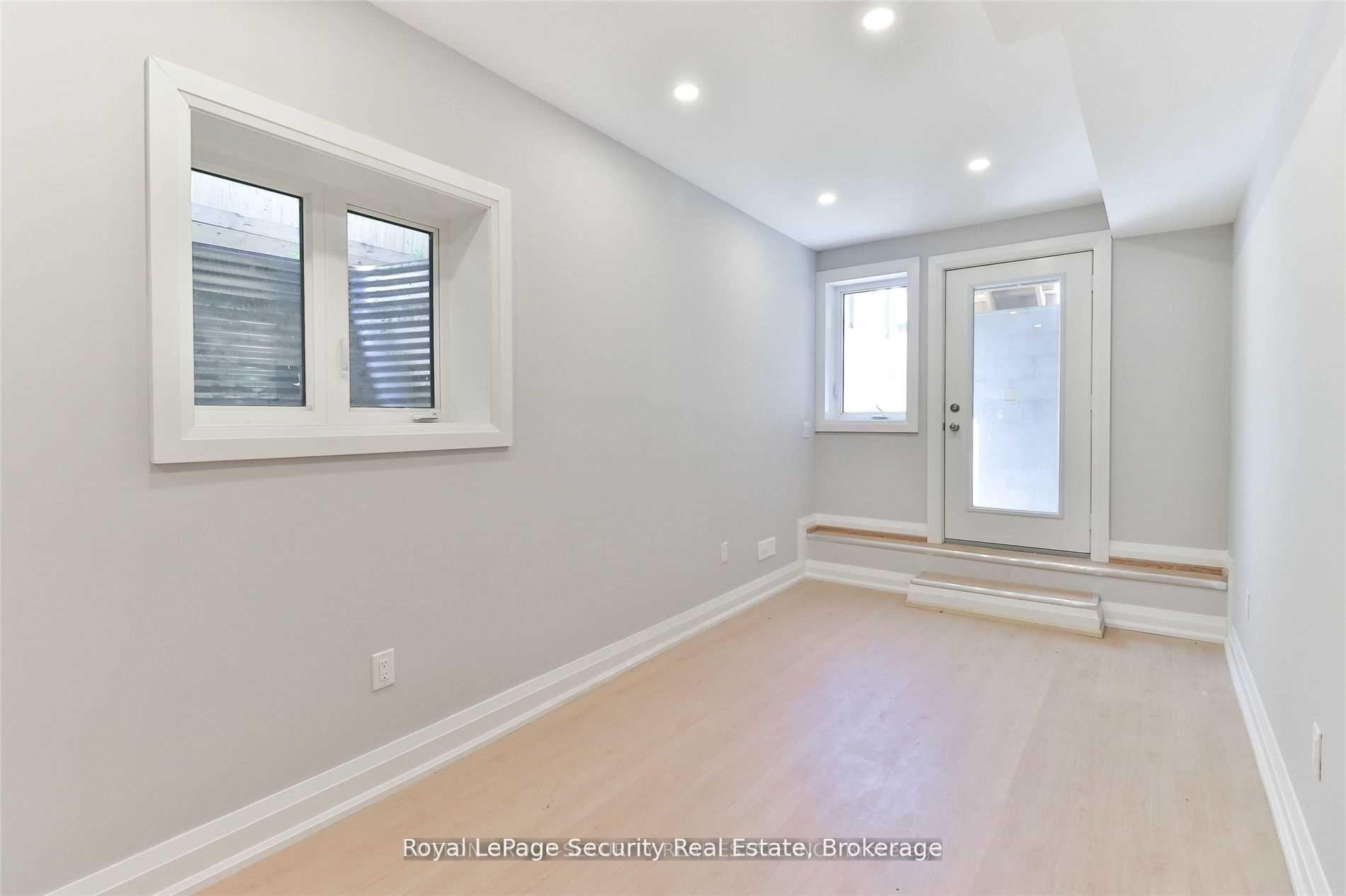 Photo 12 of Unit Lower, 136 Markham Street, Toronto, Trinity-Bellwoods — HOMEH
