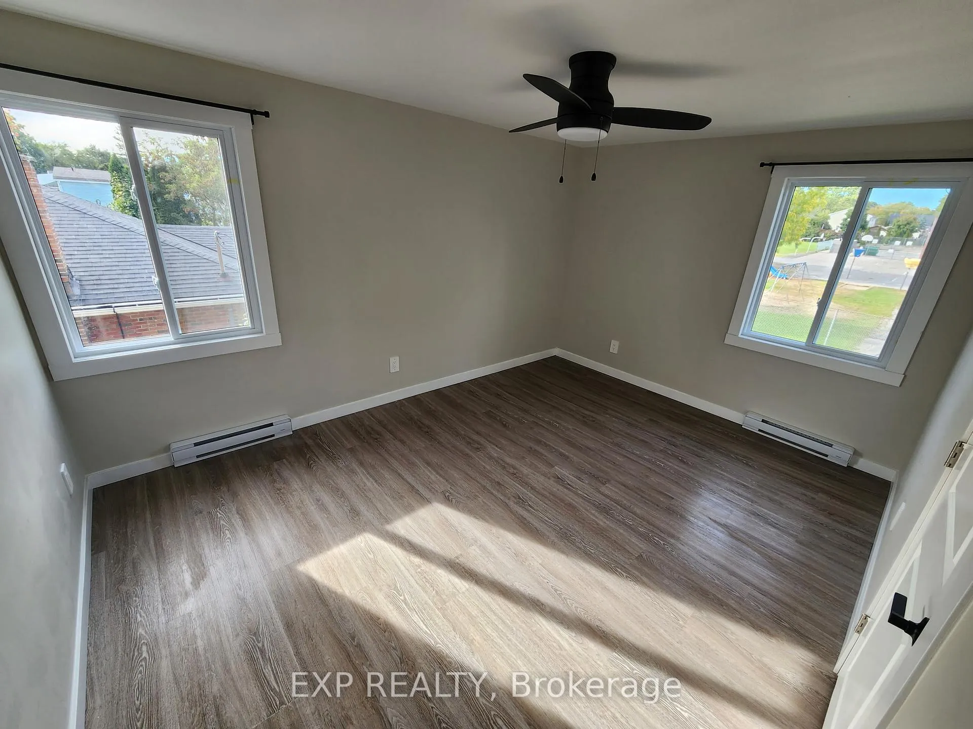 Photo 6 of Unit Unit B, 89 College Street, Belleville, Belleville Ward — HOMEH