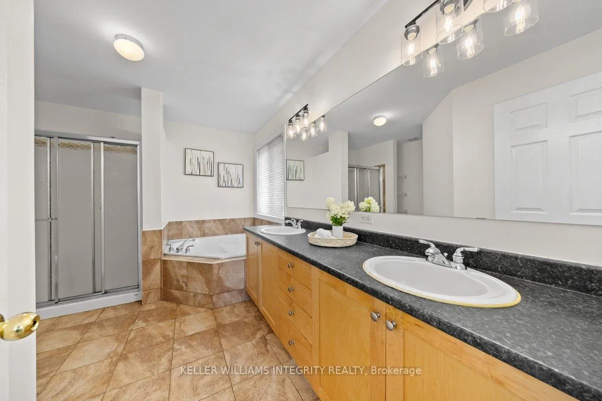 Photo 35 of 16 Blackshire Circle, Ottawa, Barrhaven - Stonebridge — HOMEH