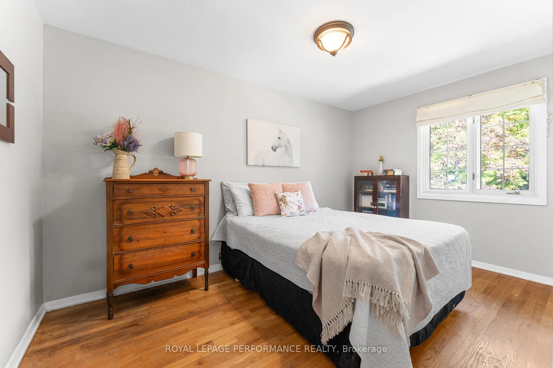 Photo 41 of 1044 Cromwell Drive, Ottawa, Riverside Park — HOMEH