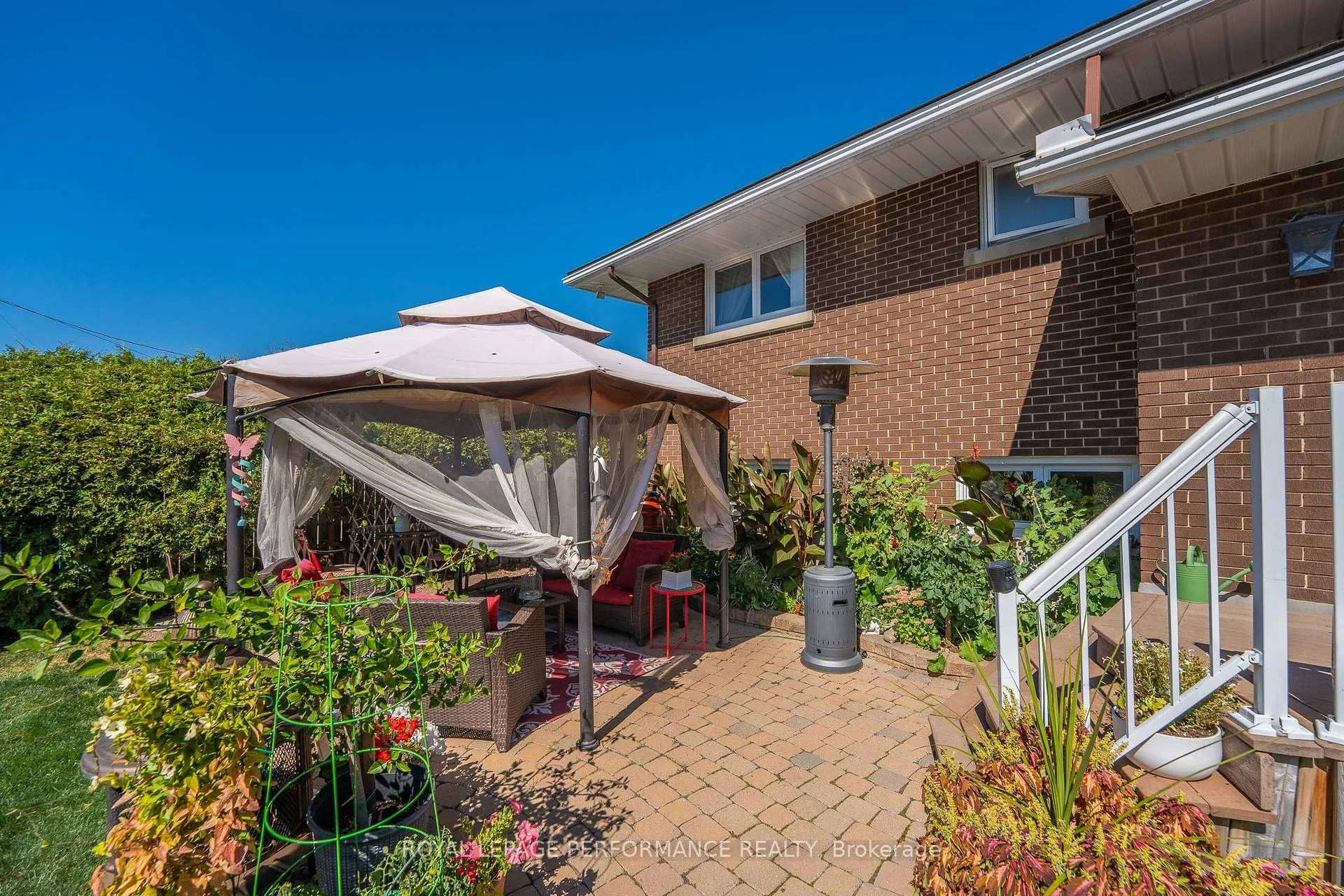 Photo 69 of 1044 Cromwell Drive, Ottawa, Riverside Park — HOMEH