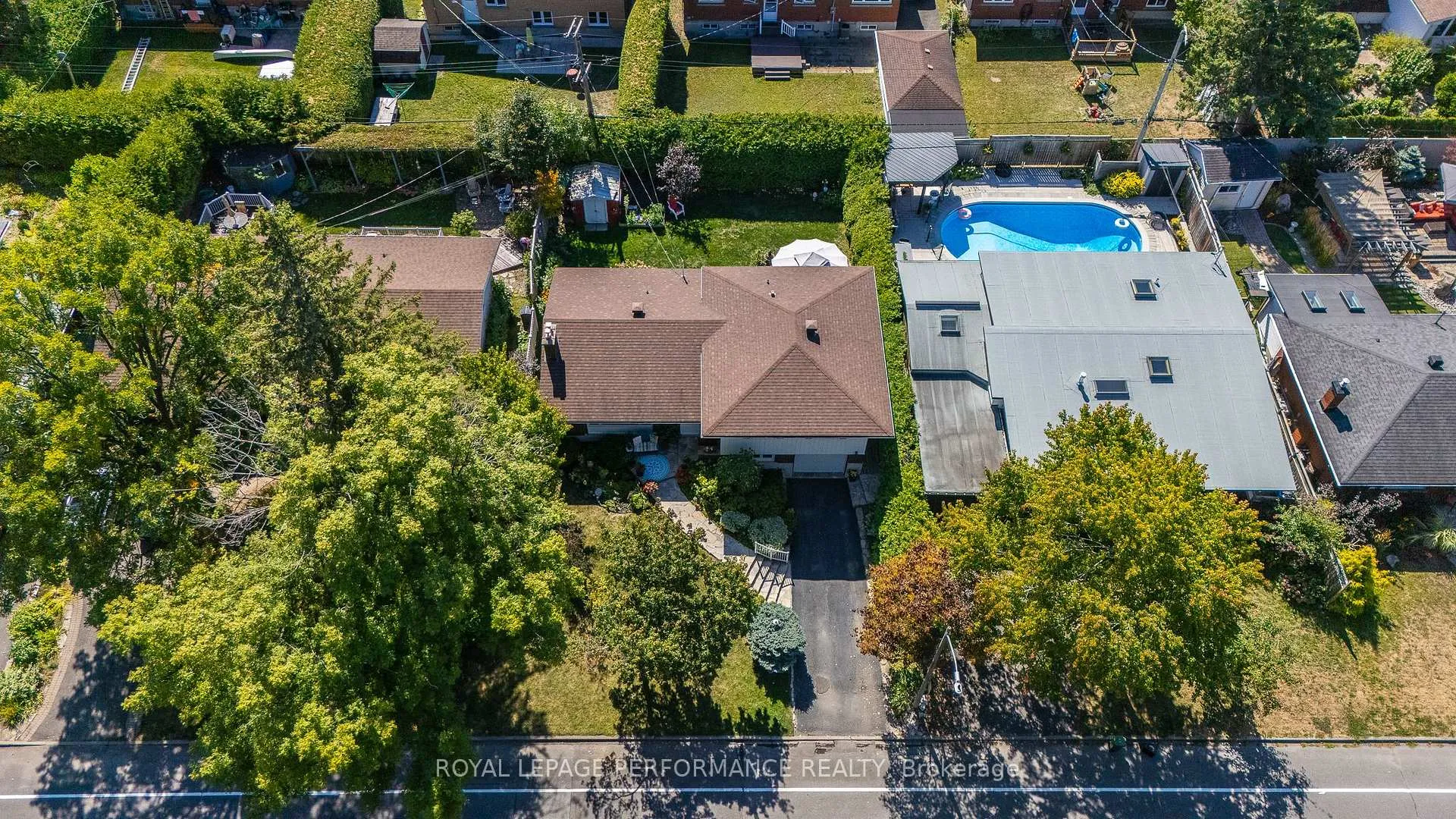 Photo 82 of 1044 Cromwell Drive, Ottawa, Riverside Park — HOMEH