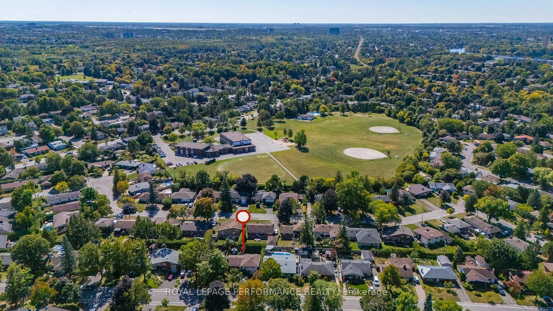 Photo 84 of 1044 Cromwell Drive, Ottawa, Riverside Park — HOMEH