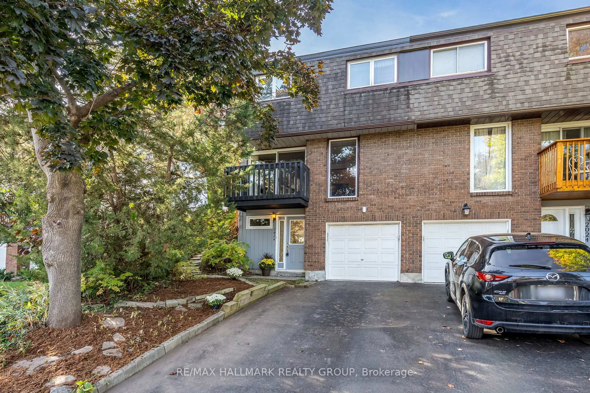 Front of 2026 Gatineau View Crescent