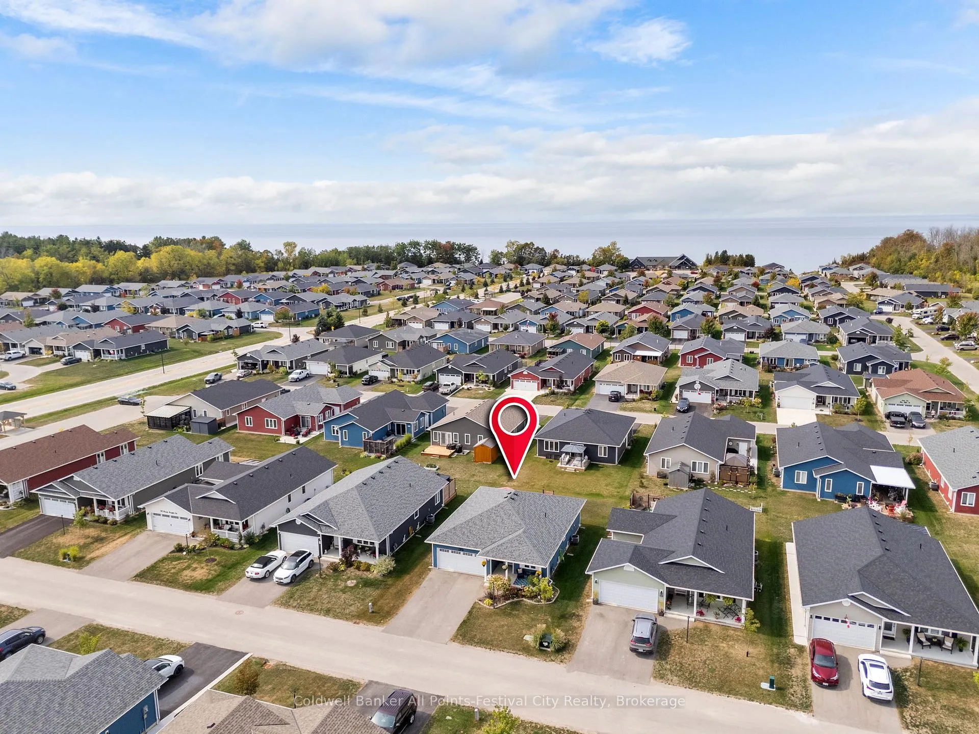 Photo 9 of 104 Huron Heights Drive, Ashfield-Colborne-Wawanosh, Colborne — HOMEH