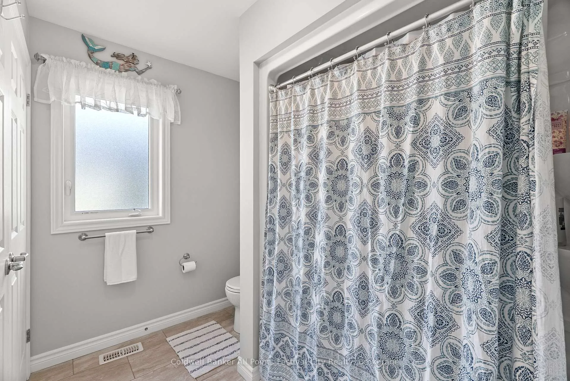 Photo 115 of 104 Huron Heights Drive, Ashfield-Colborne-Wawanosh, Colborne — HOMEH