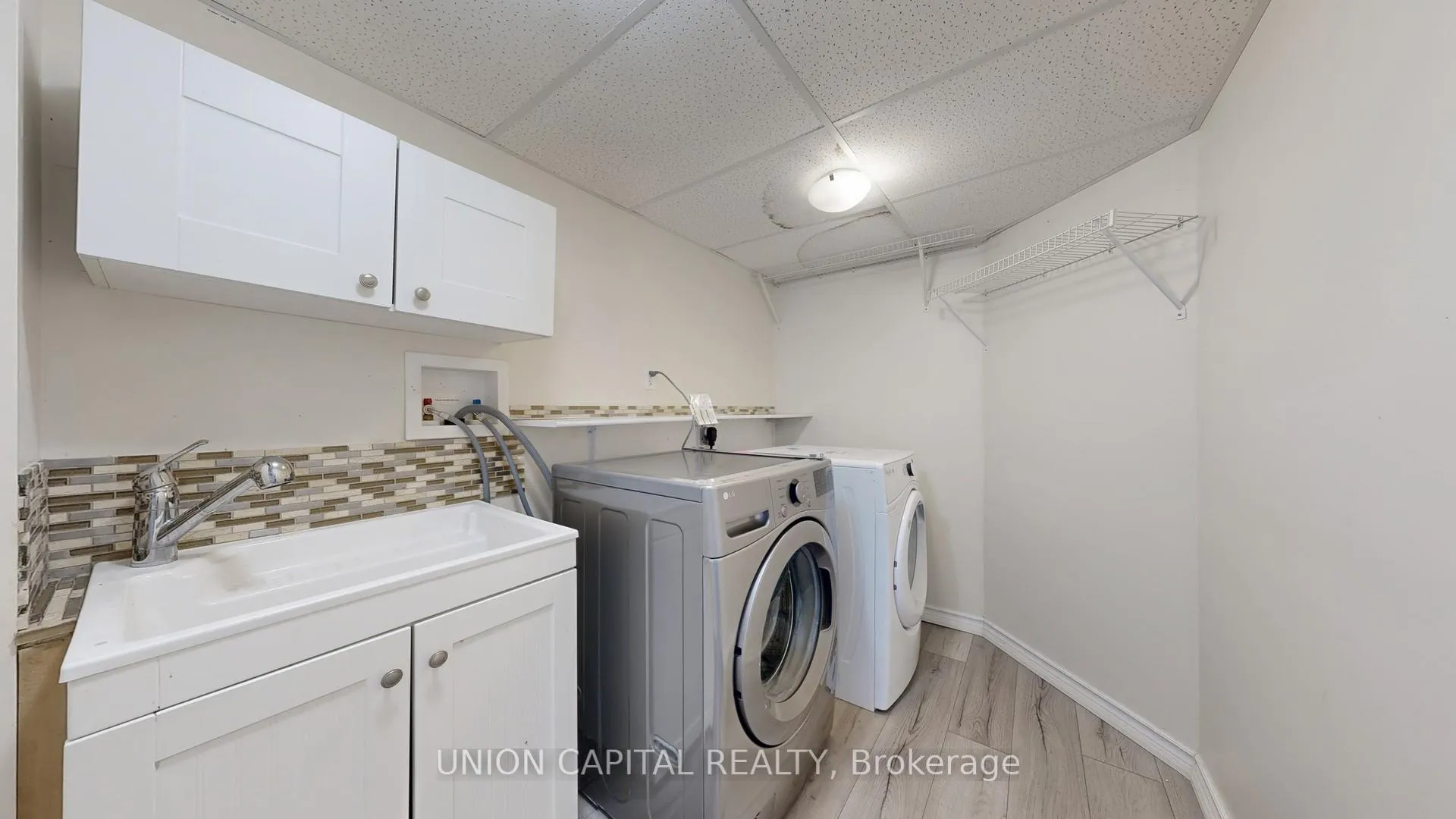 Photo 14 of 3 Milham Drive, Ajax, South East — HOMEH