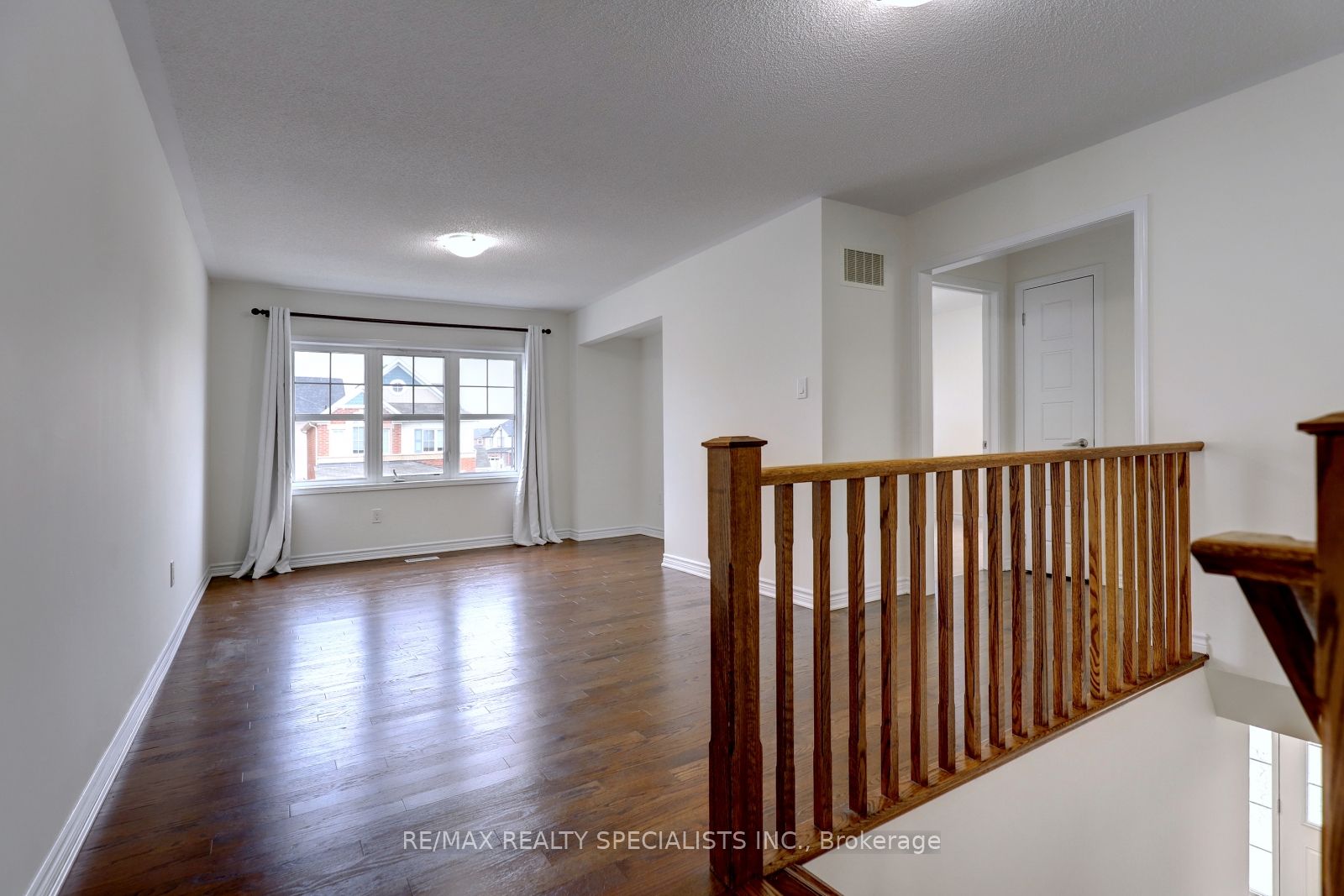 Photo 57 of 404 Clarkson Gate, Milton, Ford — HOMEH