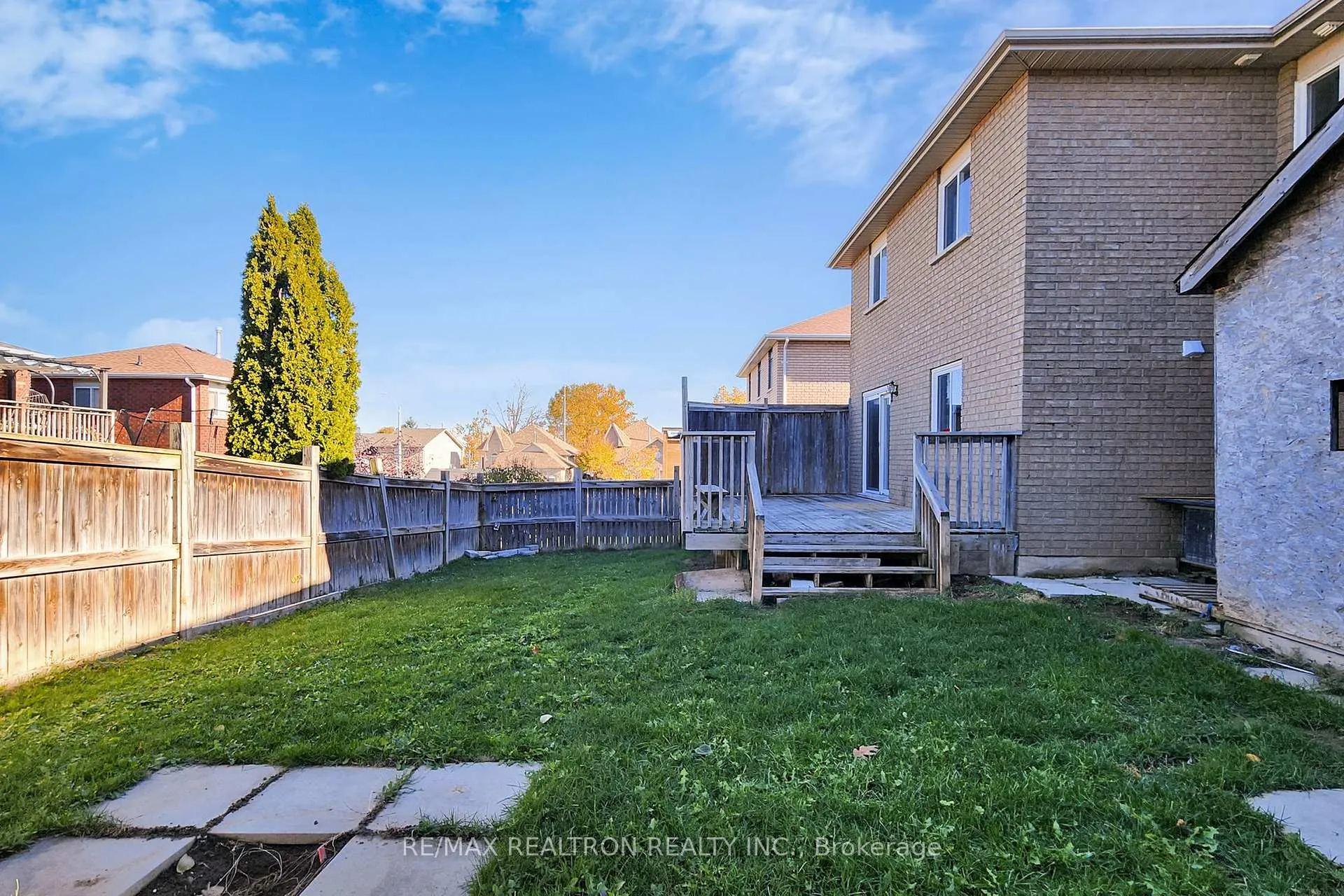 Photo 45 of 46 Watson Drive, Barrie, East Bayfield — HOMEH