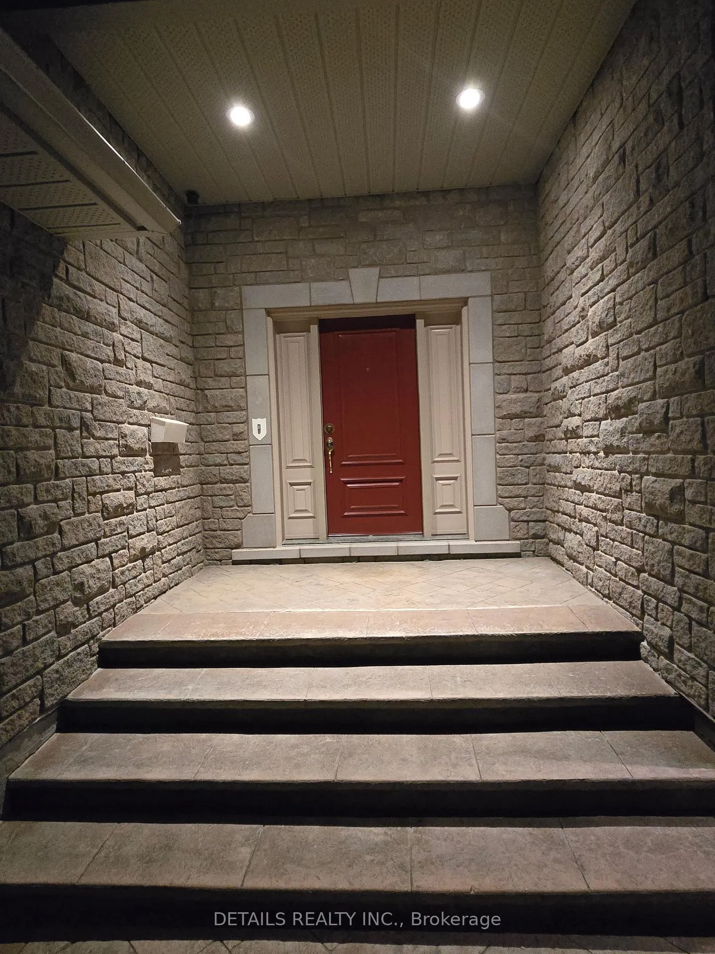 Photo 24 of 7 Eagle Chase Court, Ottawa, Barrhaven - Cedargrove/Fraserdale — HOMEH