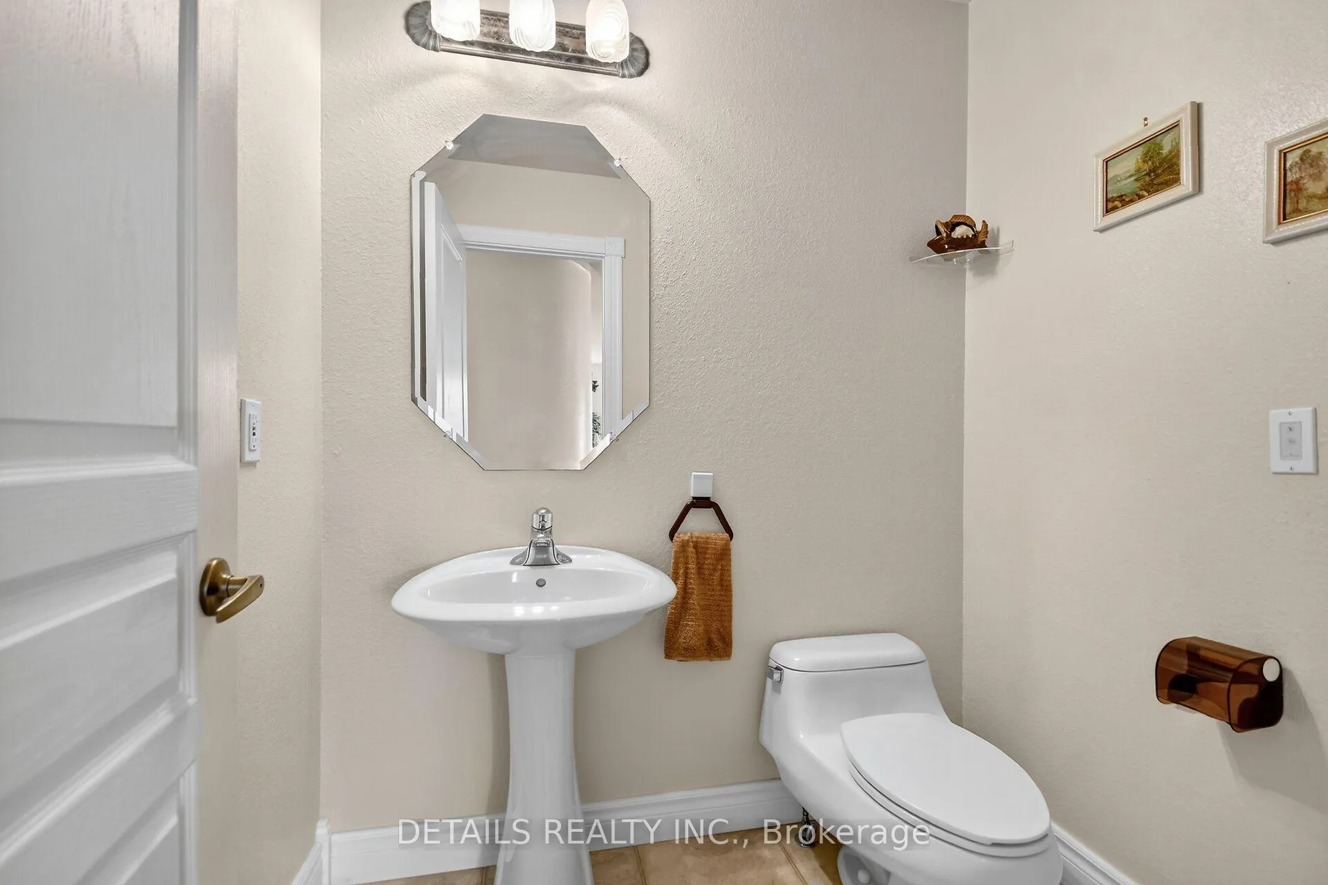 Photo 41 of 7 Eagle Chase Court, Ottawa, Barrhaven - Cedargrove/Fraserdale — HOMEH