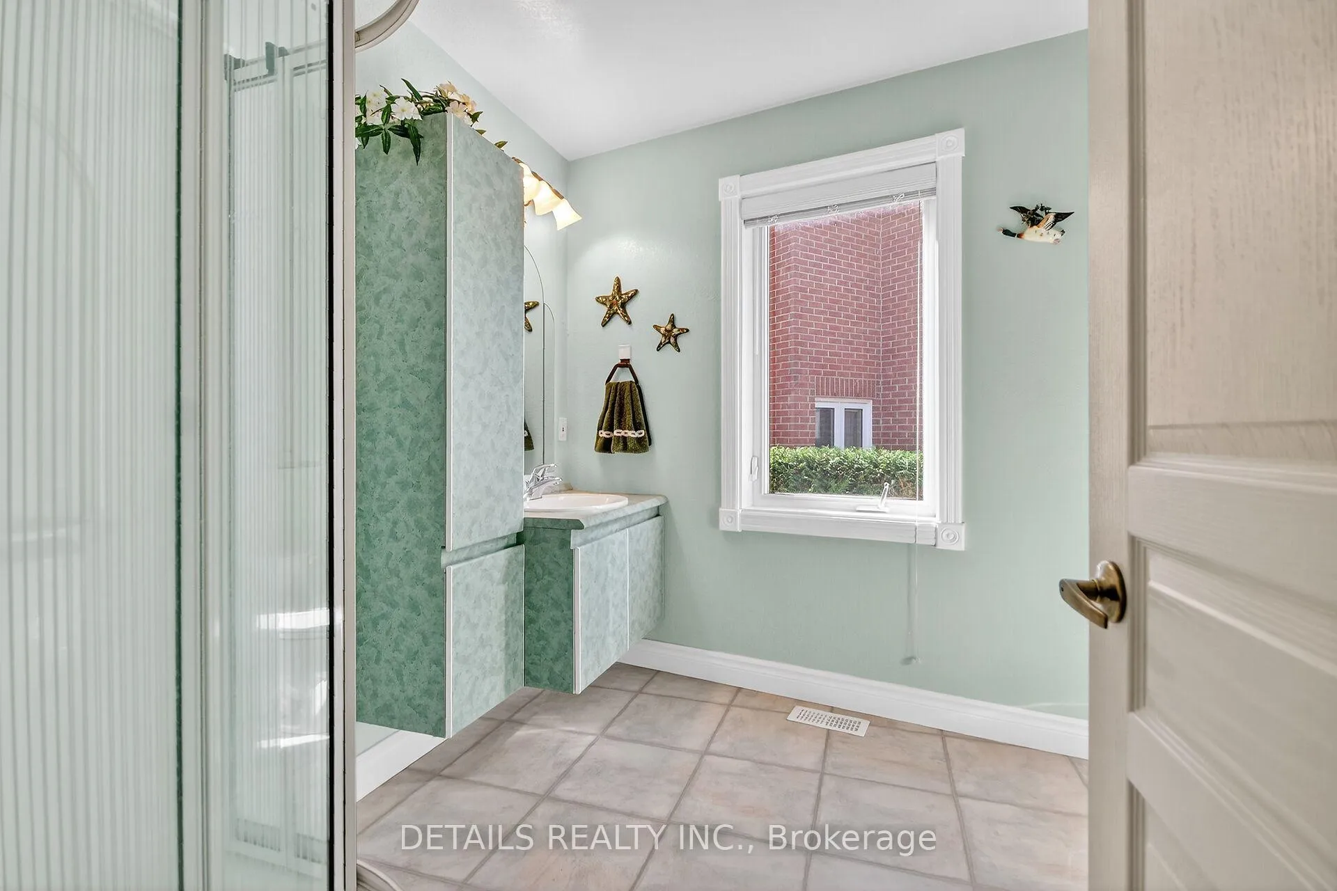 Photo 250 of 7 Eagle Chase Court, Ottawa, Barrhaven - Cedargrove/Fraserdale — HOMEH