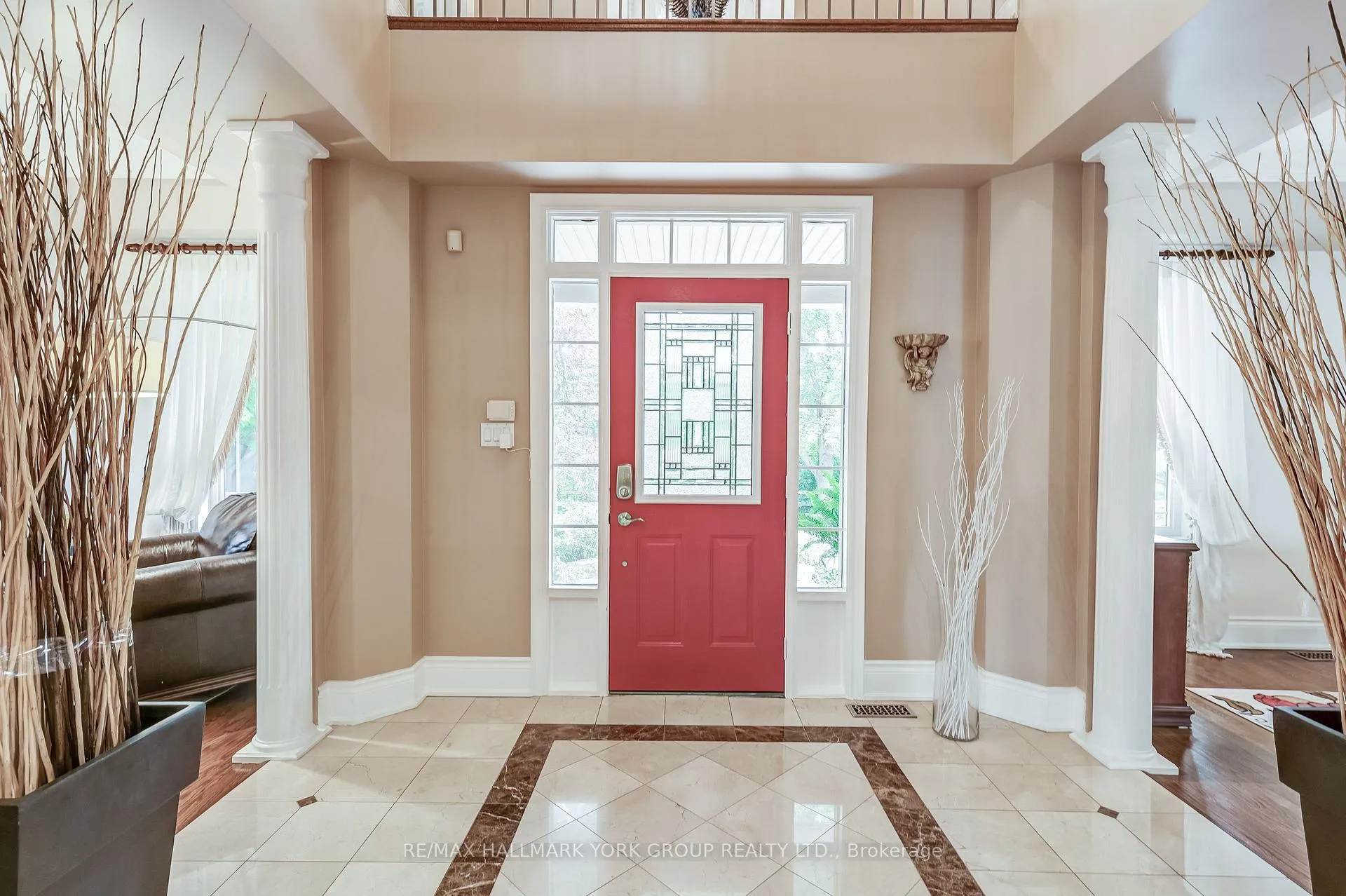 Photo 6 of 17 Duncton Wood Crescent, Aurora, Hills of St Andrew — HOMEH