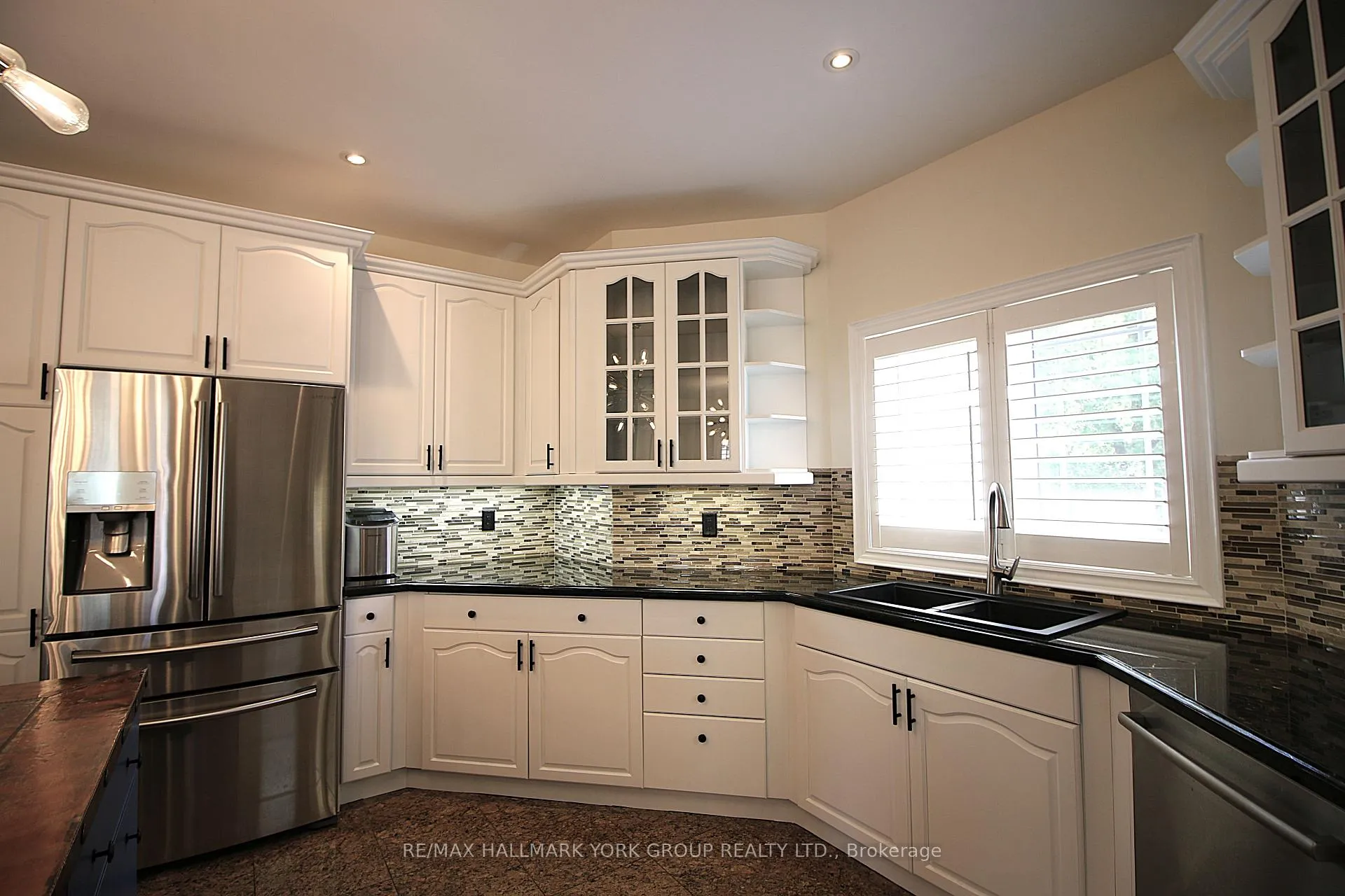 Photo 14 of 17 Duncton Wood Crescent, Aurora, Hills of St Andrew — HOMEH