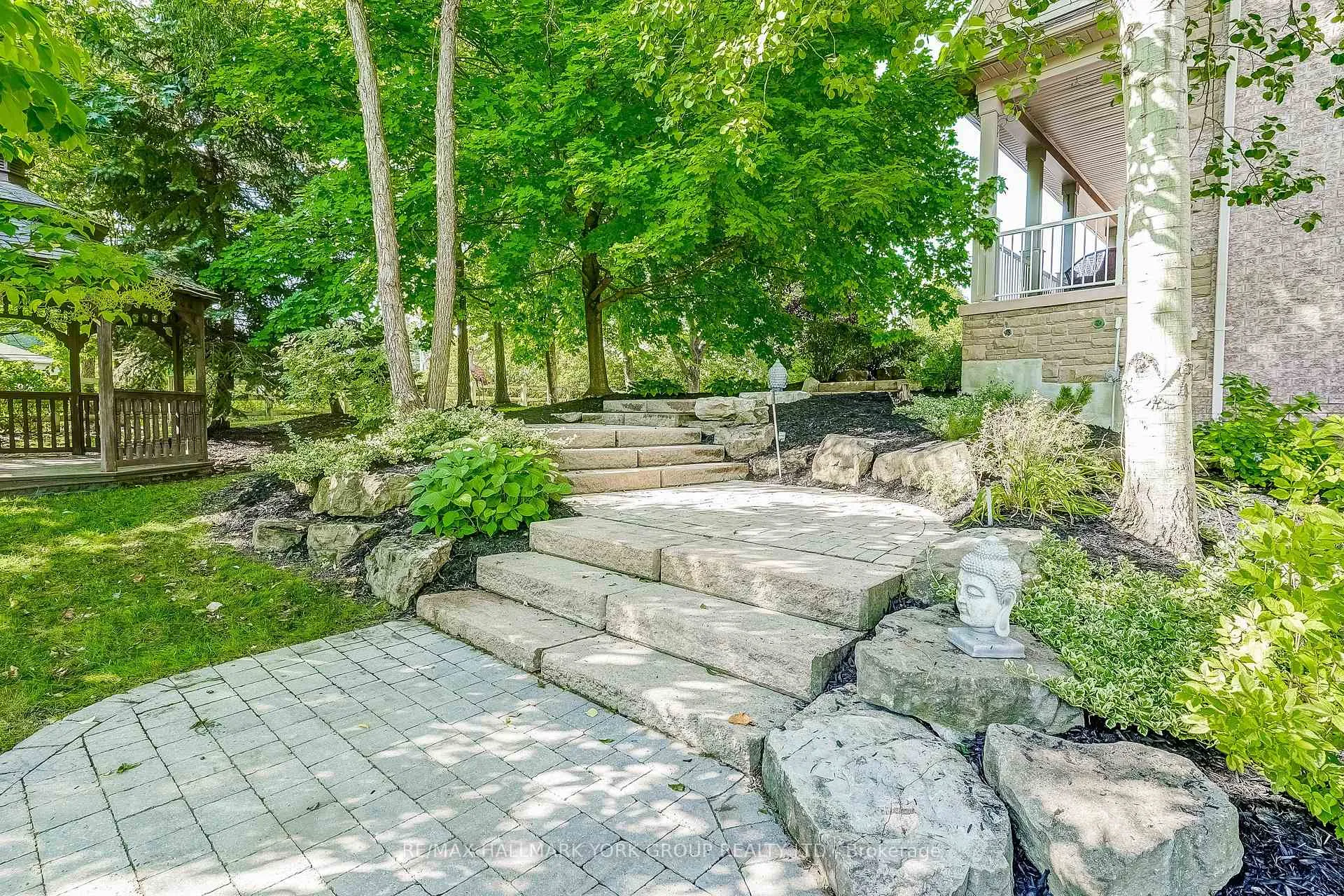 Photo 38 of 17 Duncton Wood Crescent, Aurora, Hills of St Andrew — HOMEH