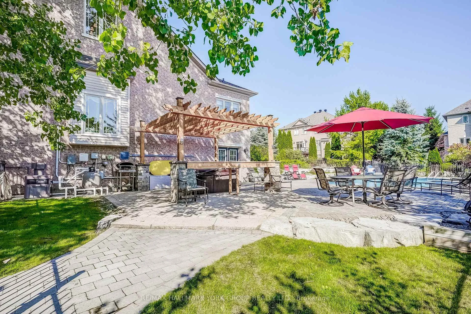 Photo 39 of 17 Duncton Wood Crescent, Aurora, Hills of St Andrew — HOMEH