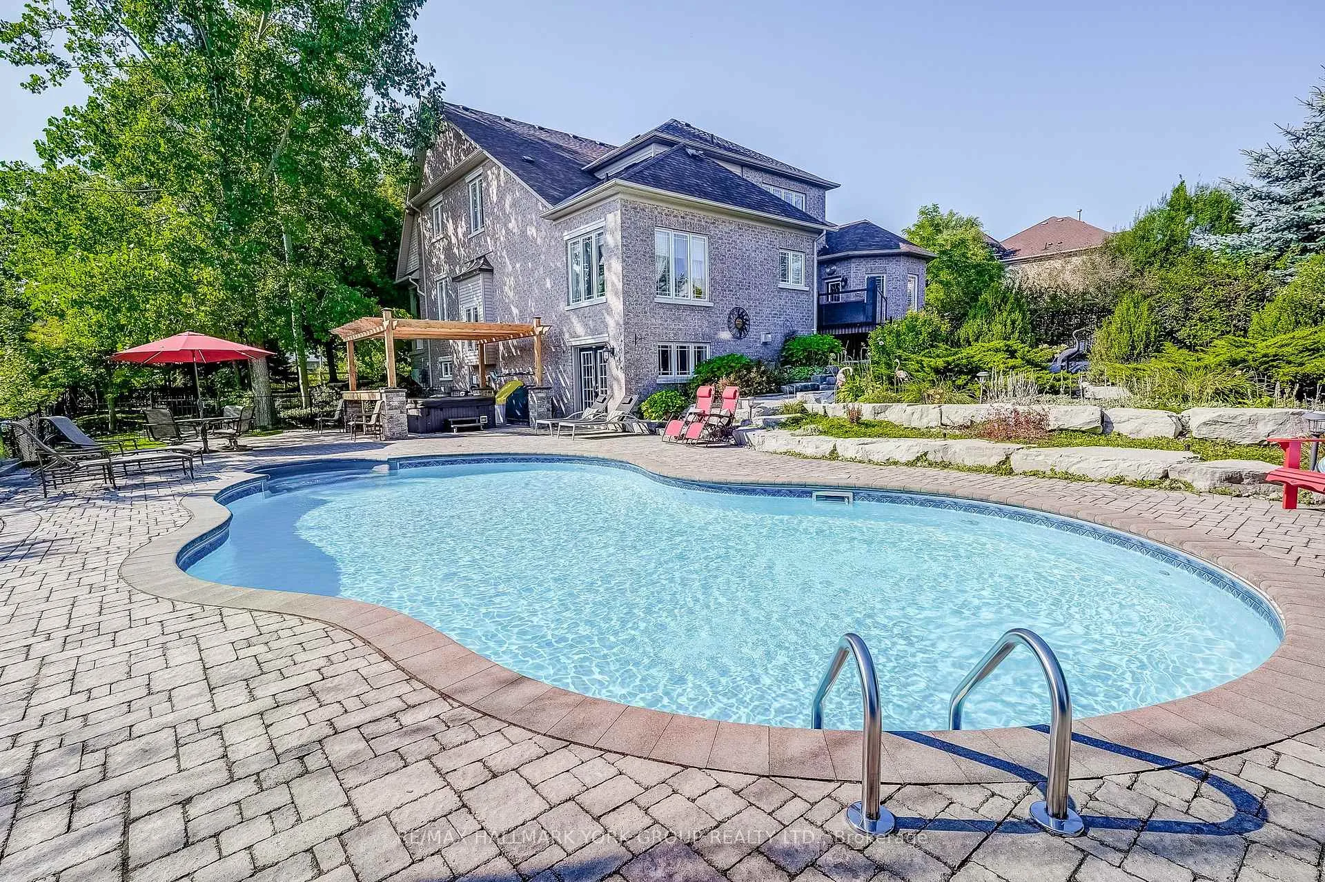 Photo 43 of 17 Duncton Wood Crescent, Aurora, Hills of St Andrew — HOMEH