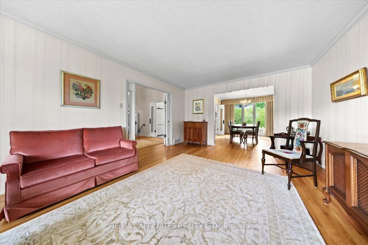 Photo 56 of 49 Silver Aspen Crescent, Ottawa, Blackburn Hamlet — HOMEH
