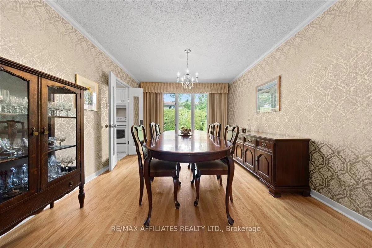 Photo 76 of 49 Silver Aspen Crescent, Ottawa, Blackburn Hamlet — HOMEH