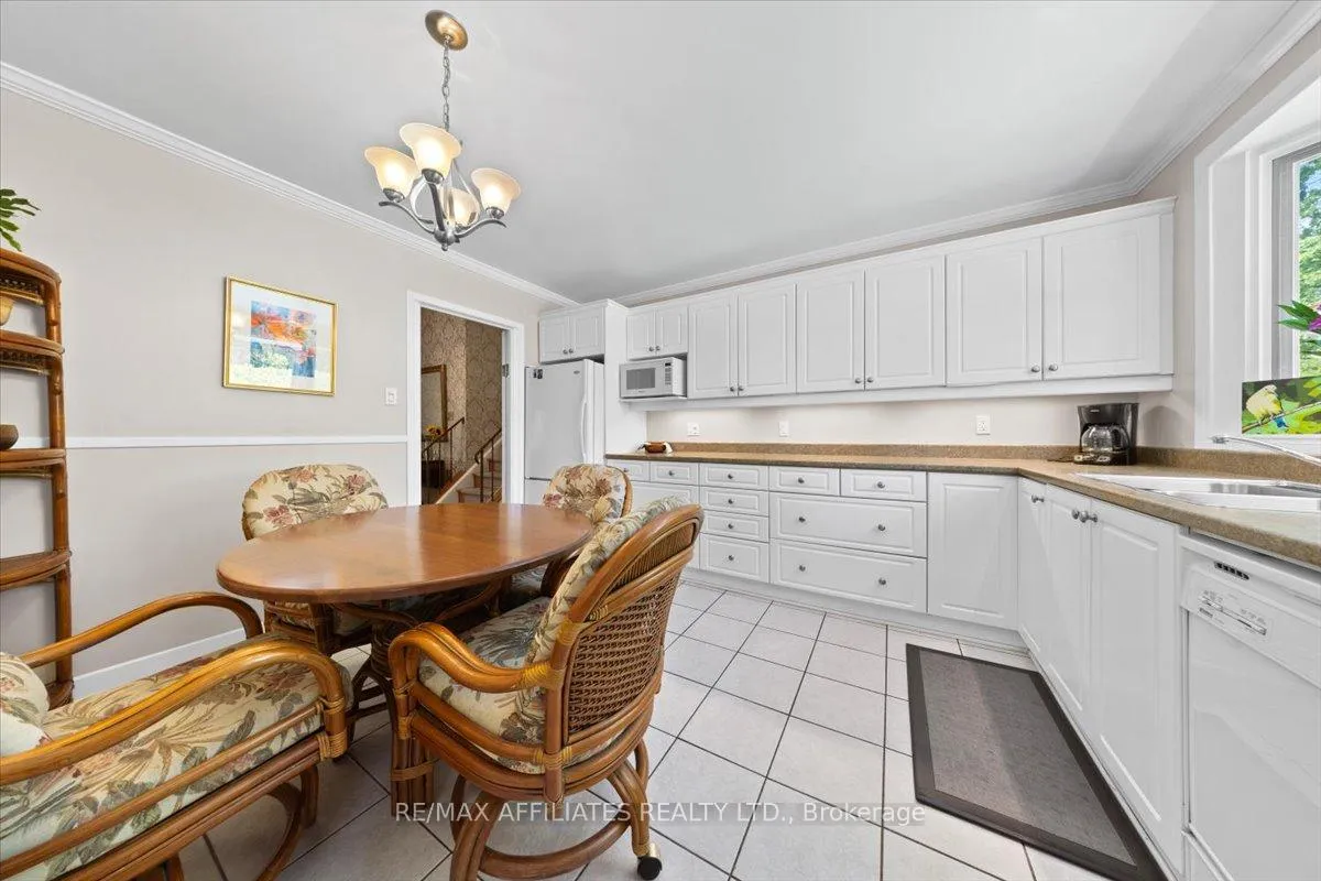 Photo 79 of 49 Silver Aspen Crescent, Ottawa, Blackburn Hamlet — HOMEH